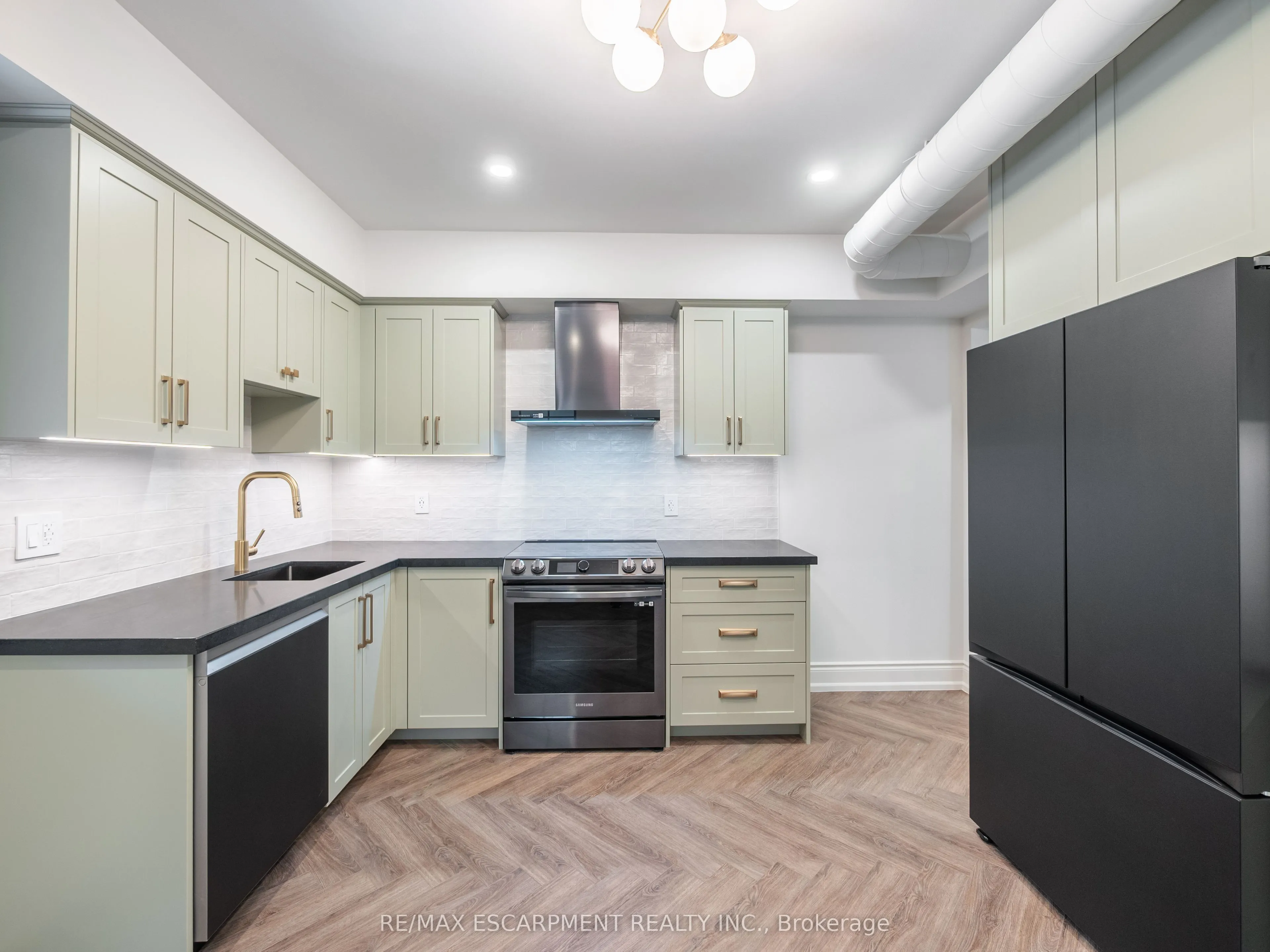 46 O'hara Avenue, #1