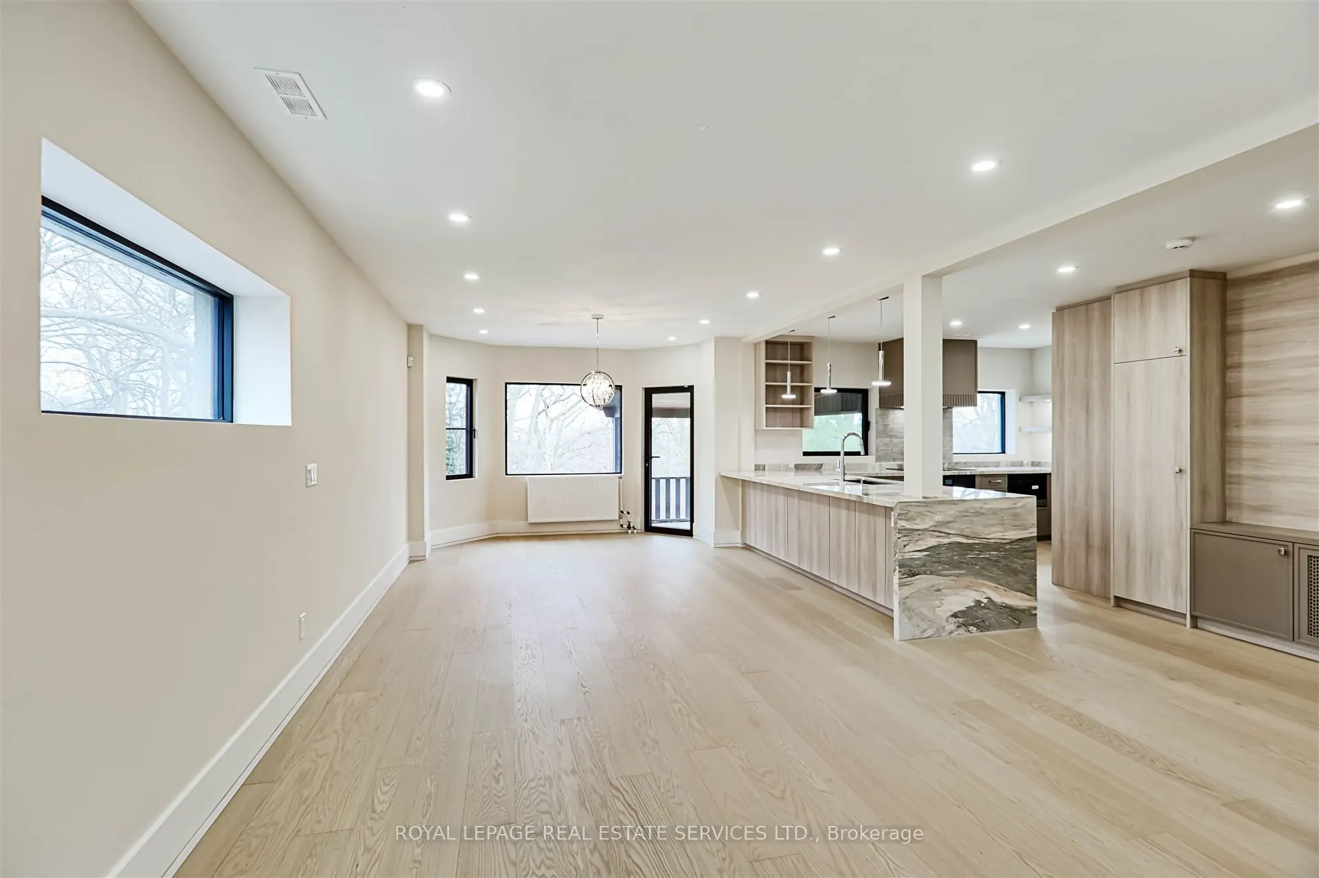 324 Riverside Drive