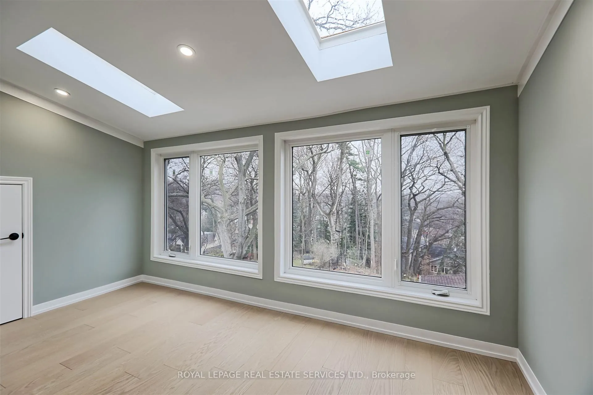 324 Riverside Drive