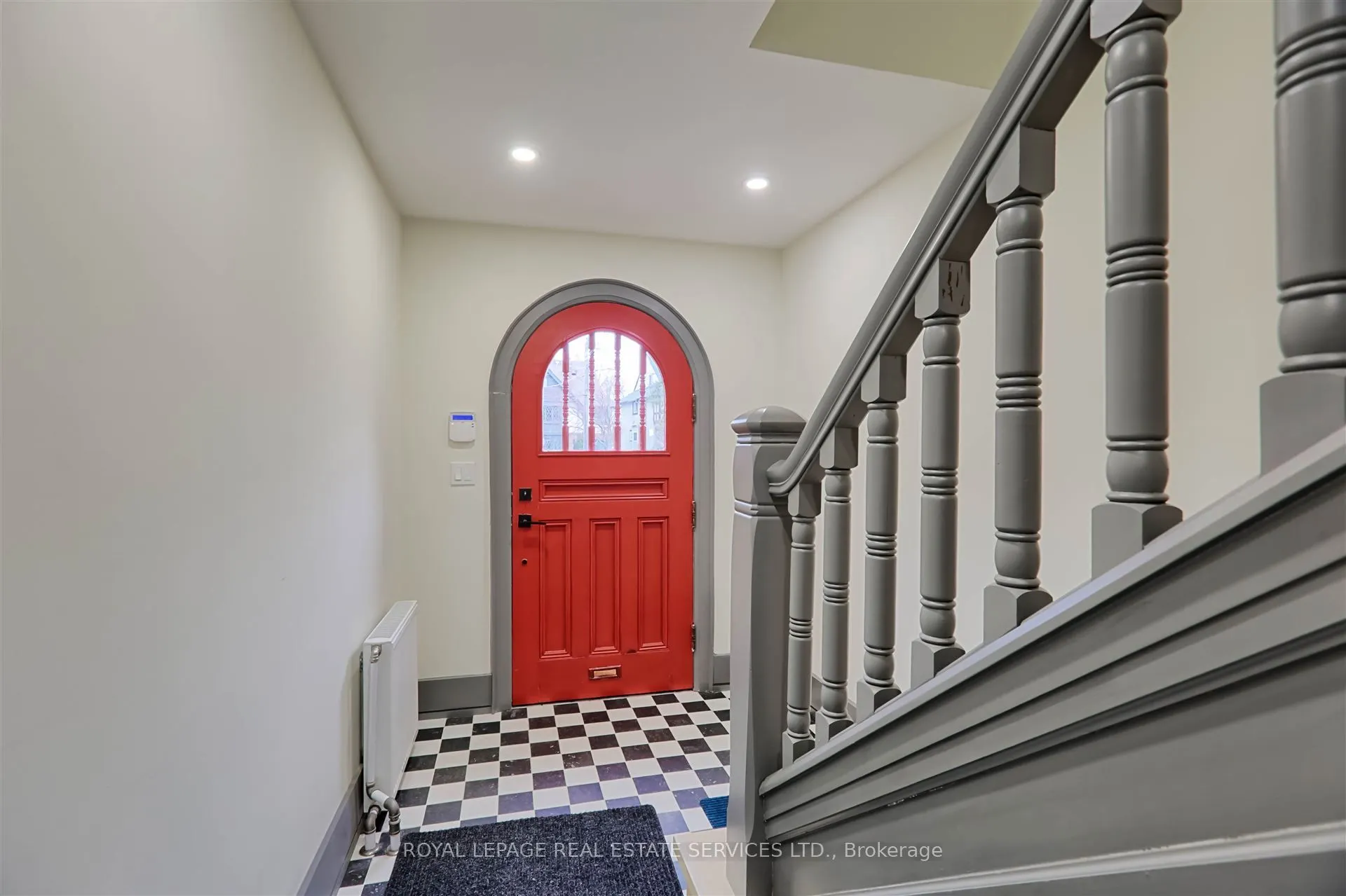 324 Riverside Drive