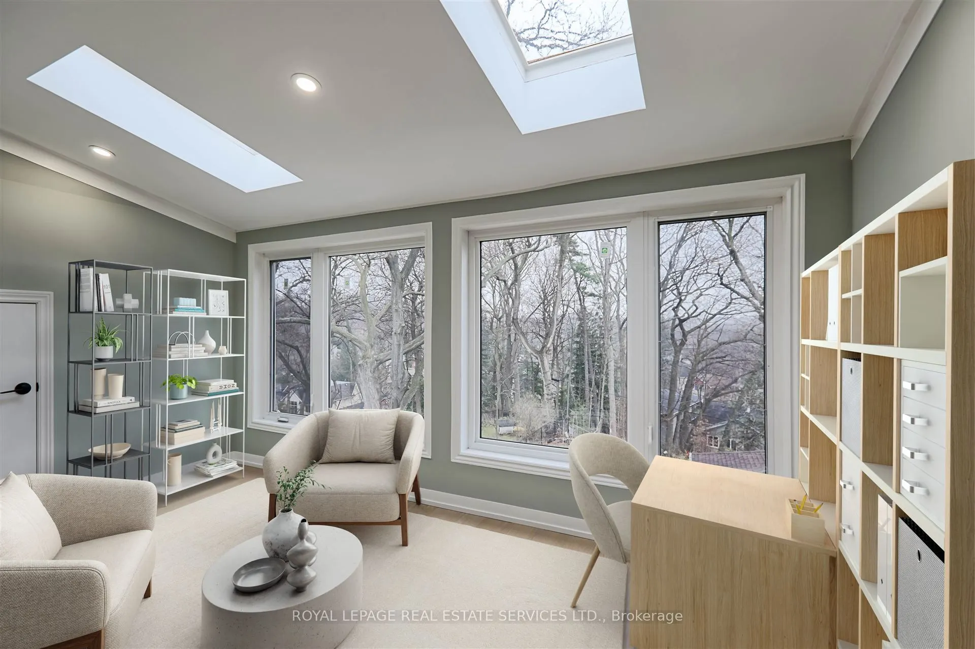 324 Riverside Drive