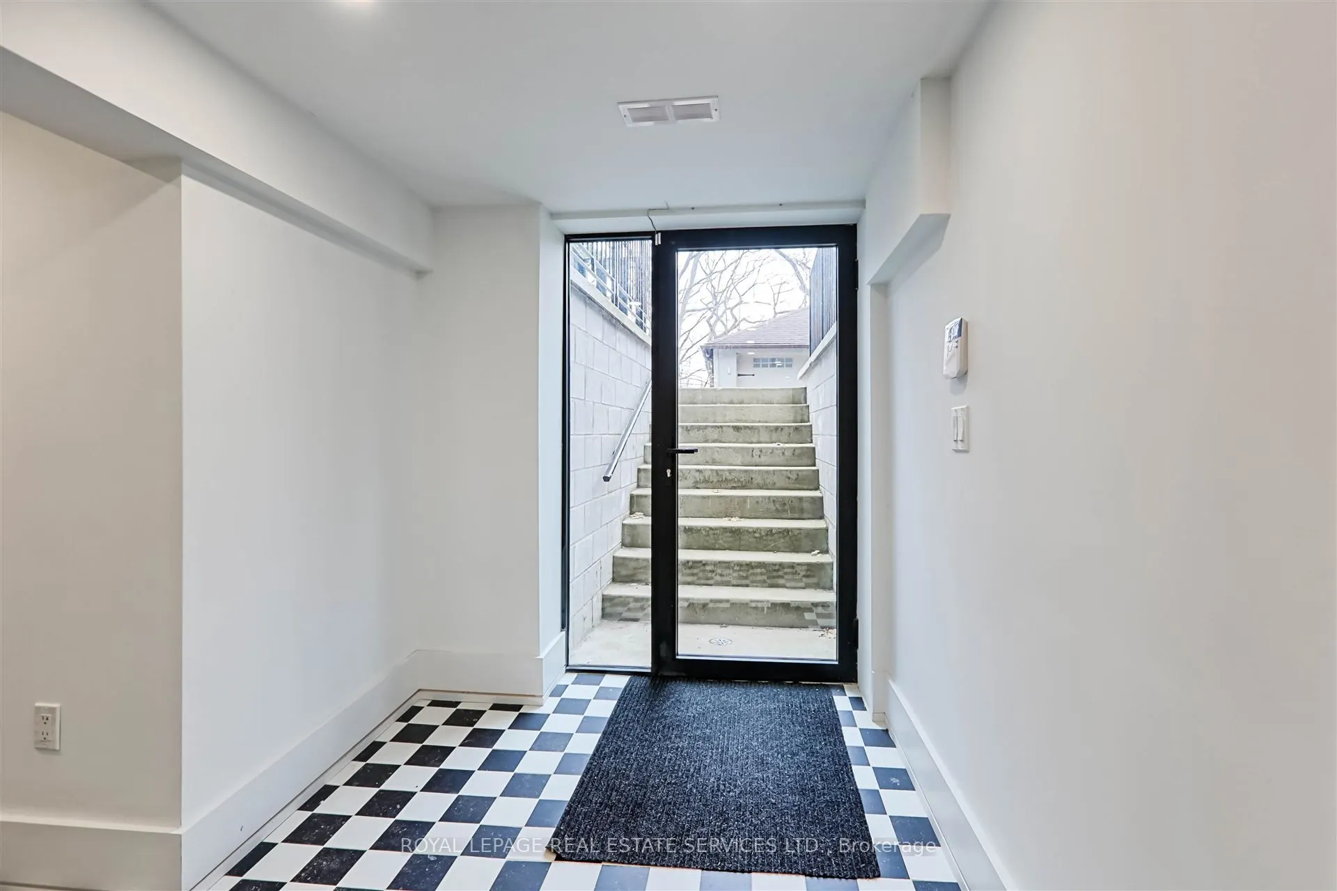 324 Riverside Drive