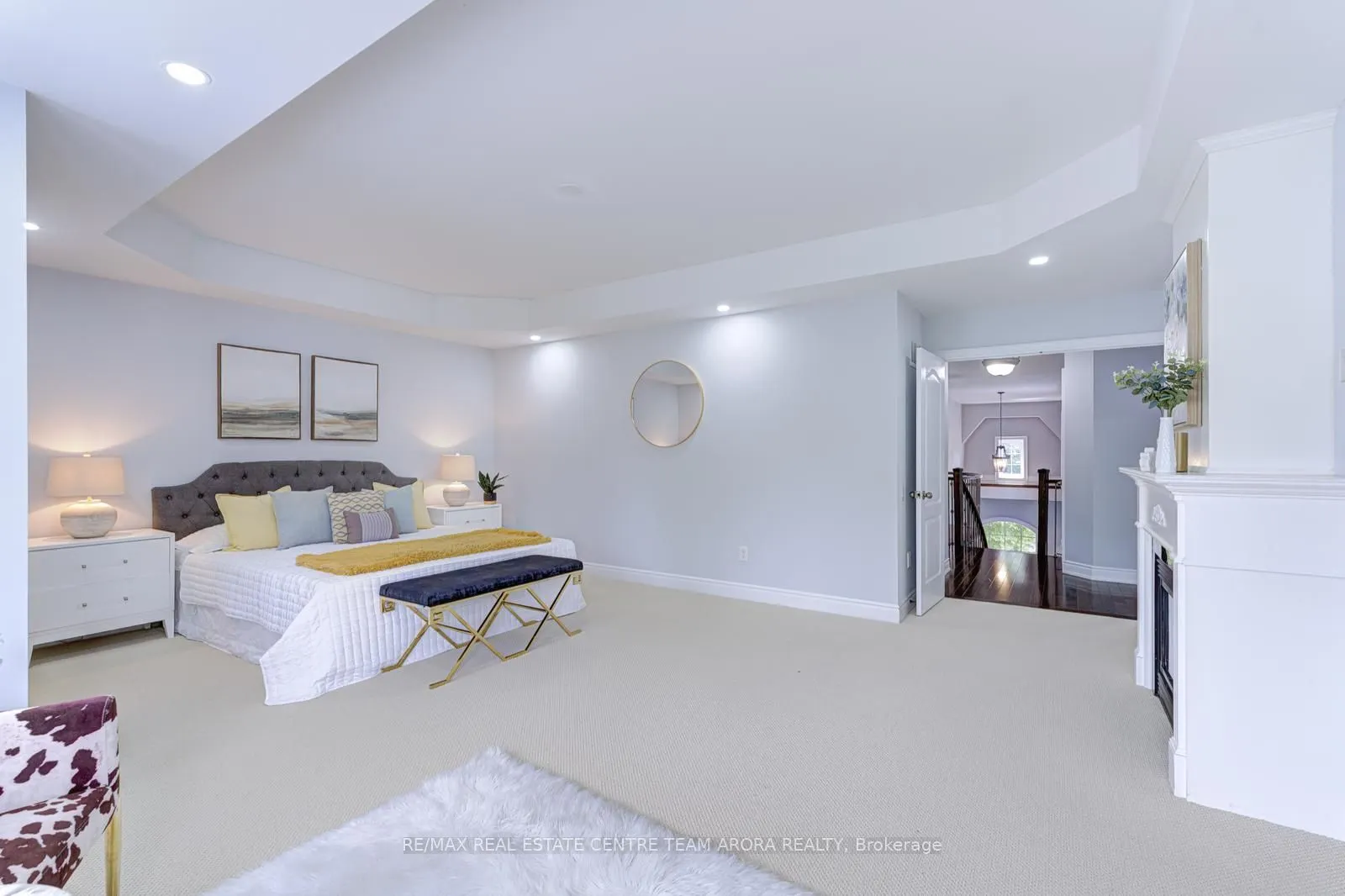 3313 Mistwell Crescent