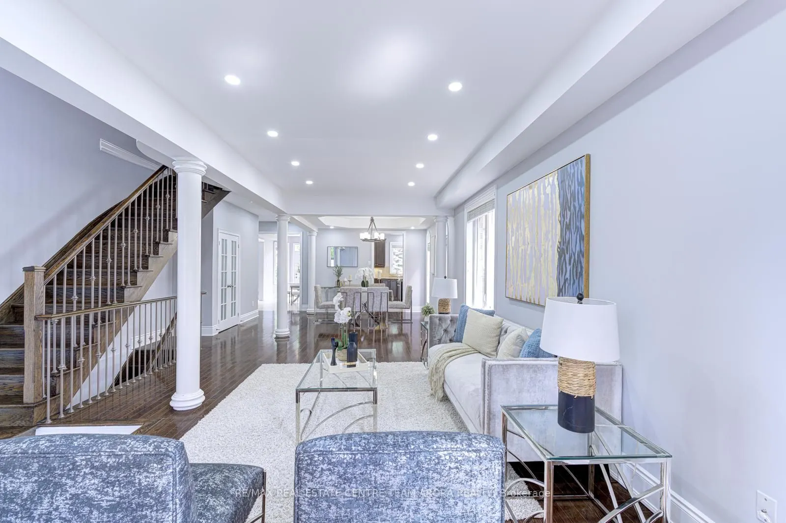 3313 Mistwell Crescent