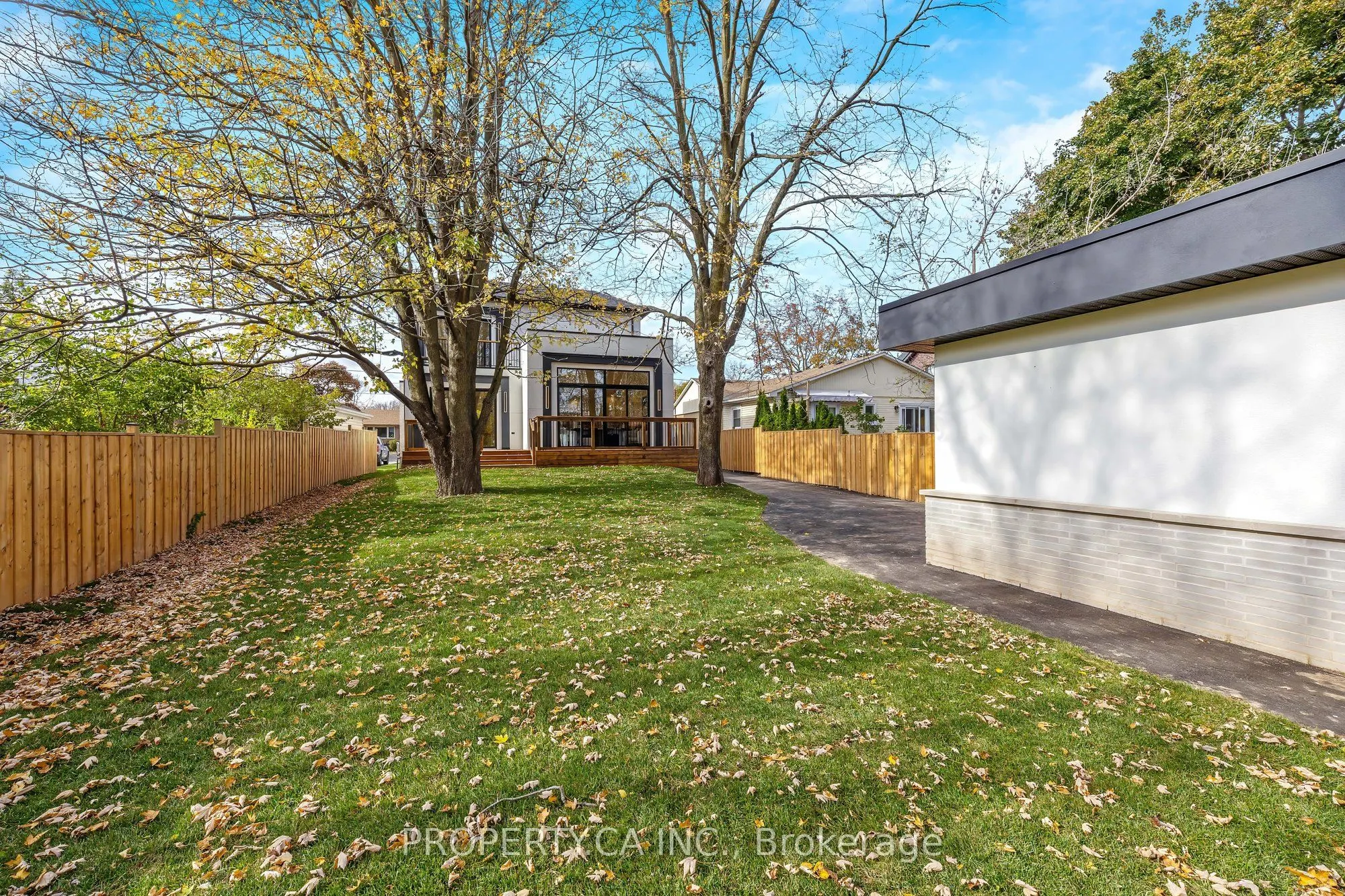 348 Kingsleigh Court