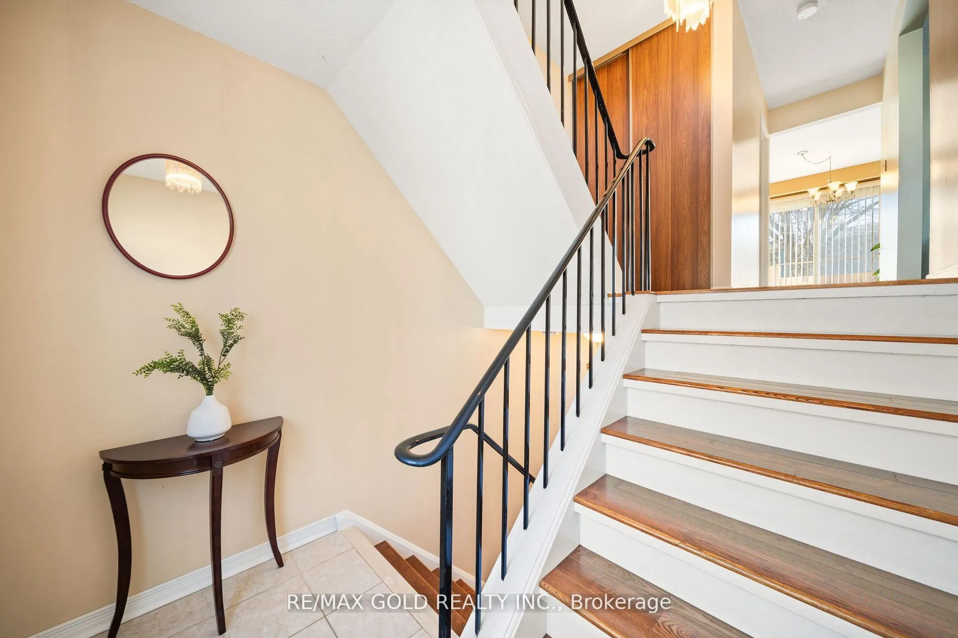 1050 Shawnmarr Road, #10