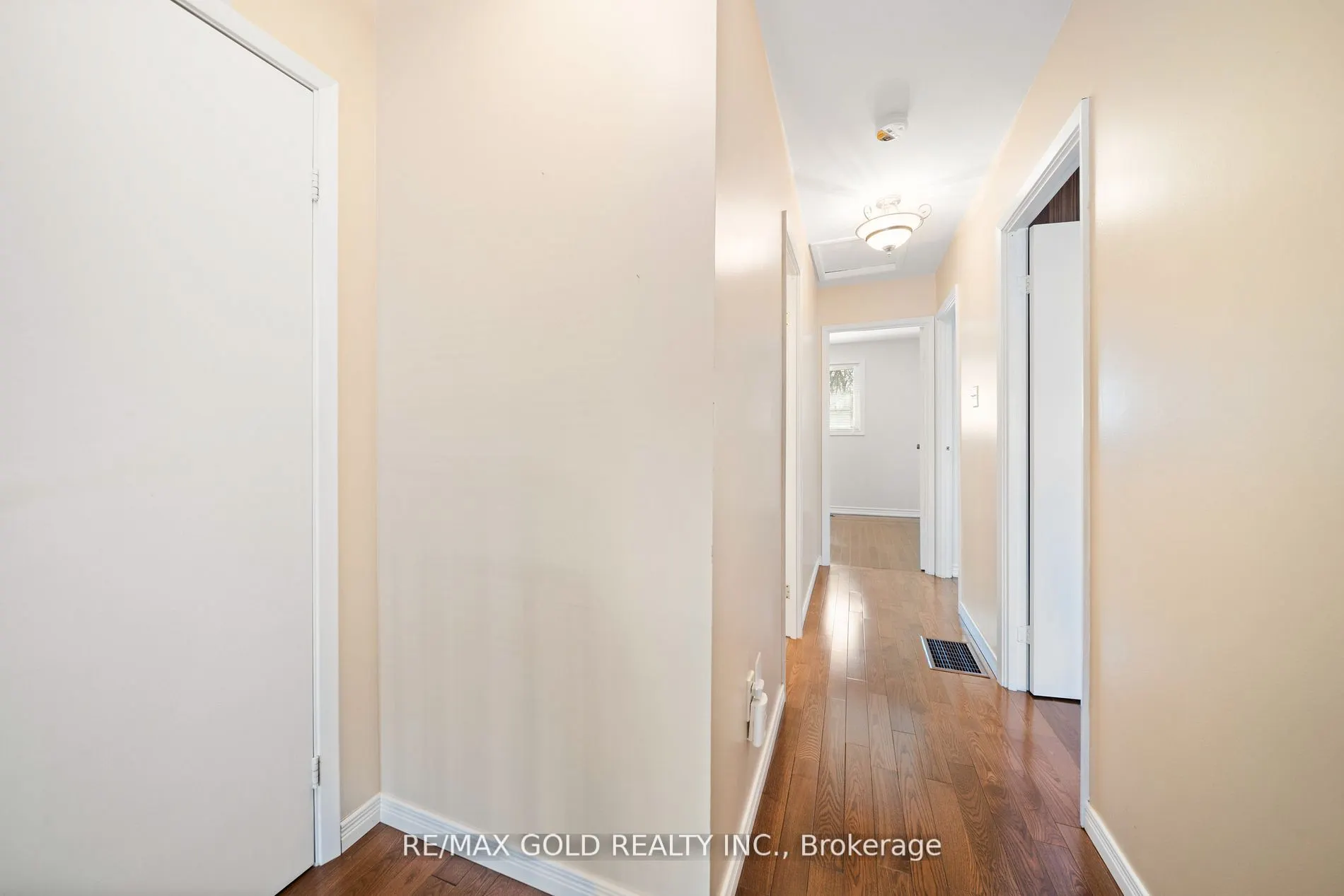 1050 Shawnmarr Road, #10