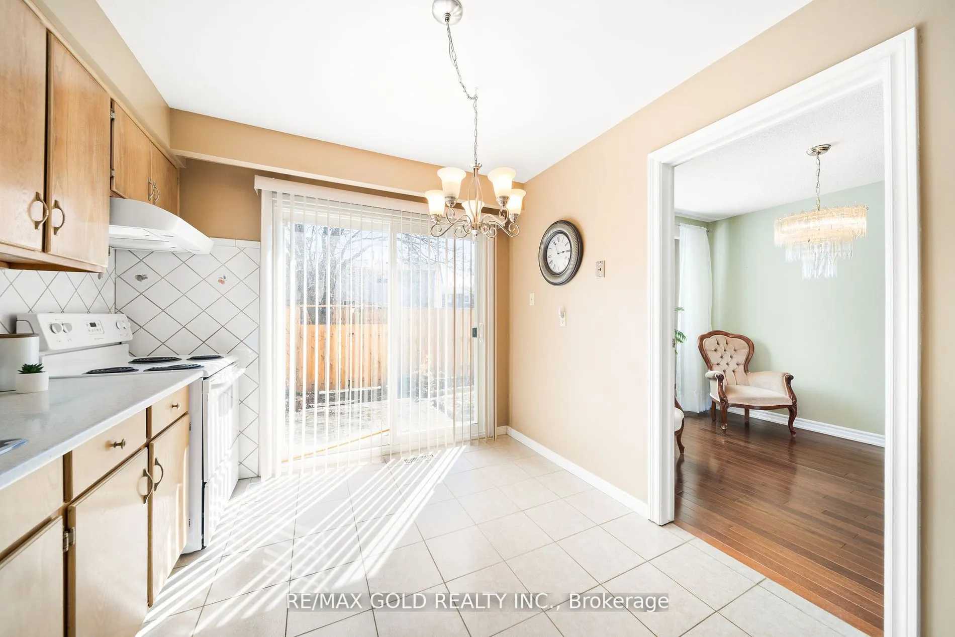 1050 Shawnmarr Road, #10
