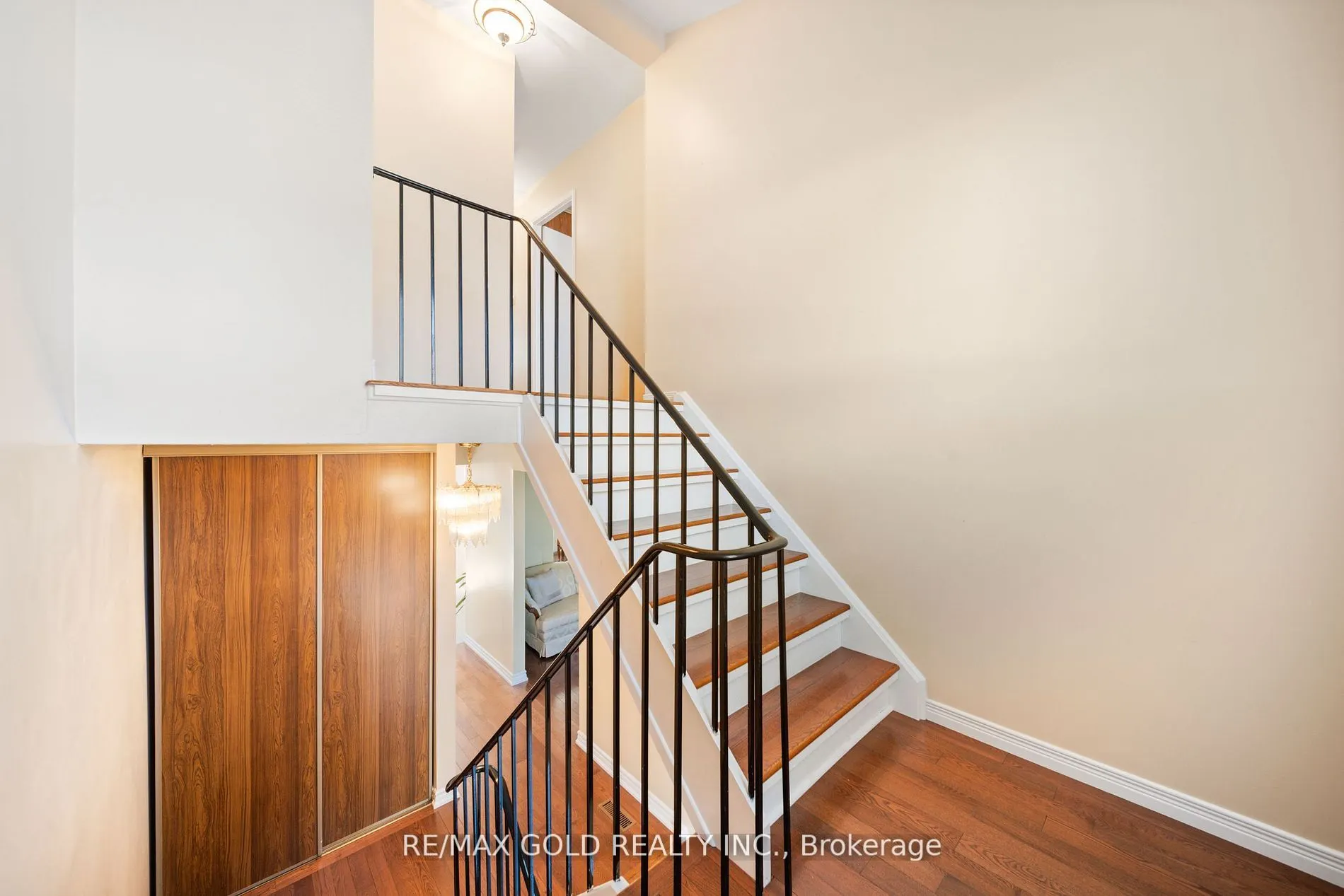 1050 Shawnmarr Road, #10