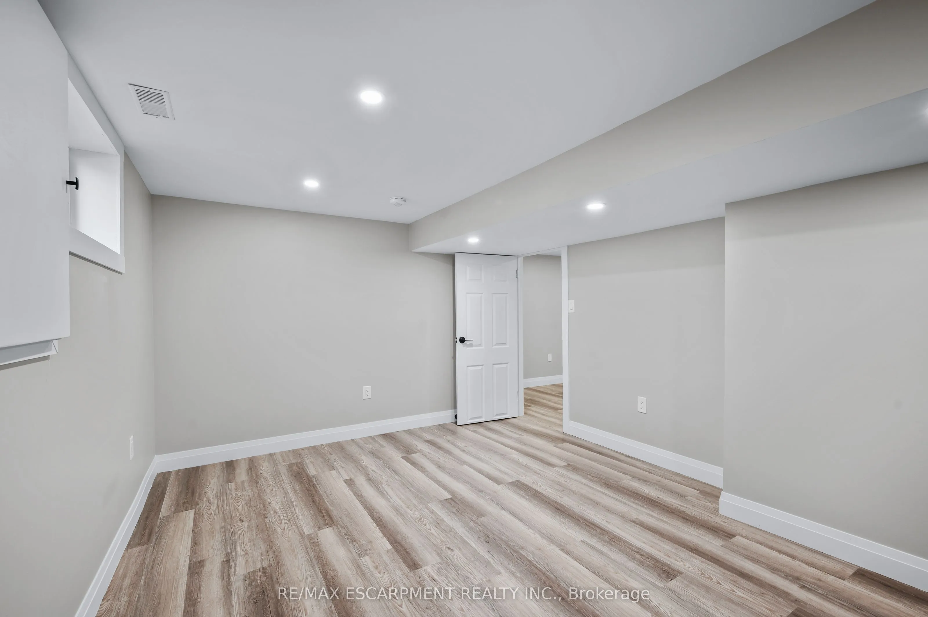 1041 Shepherd's Drive