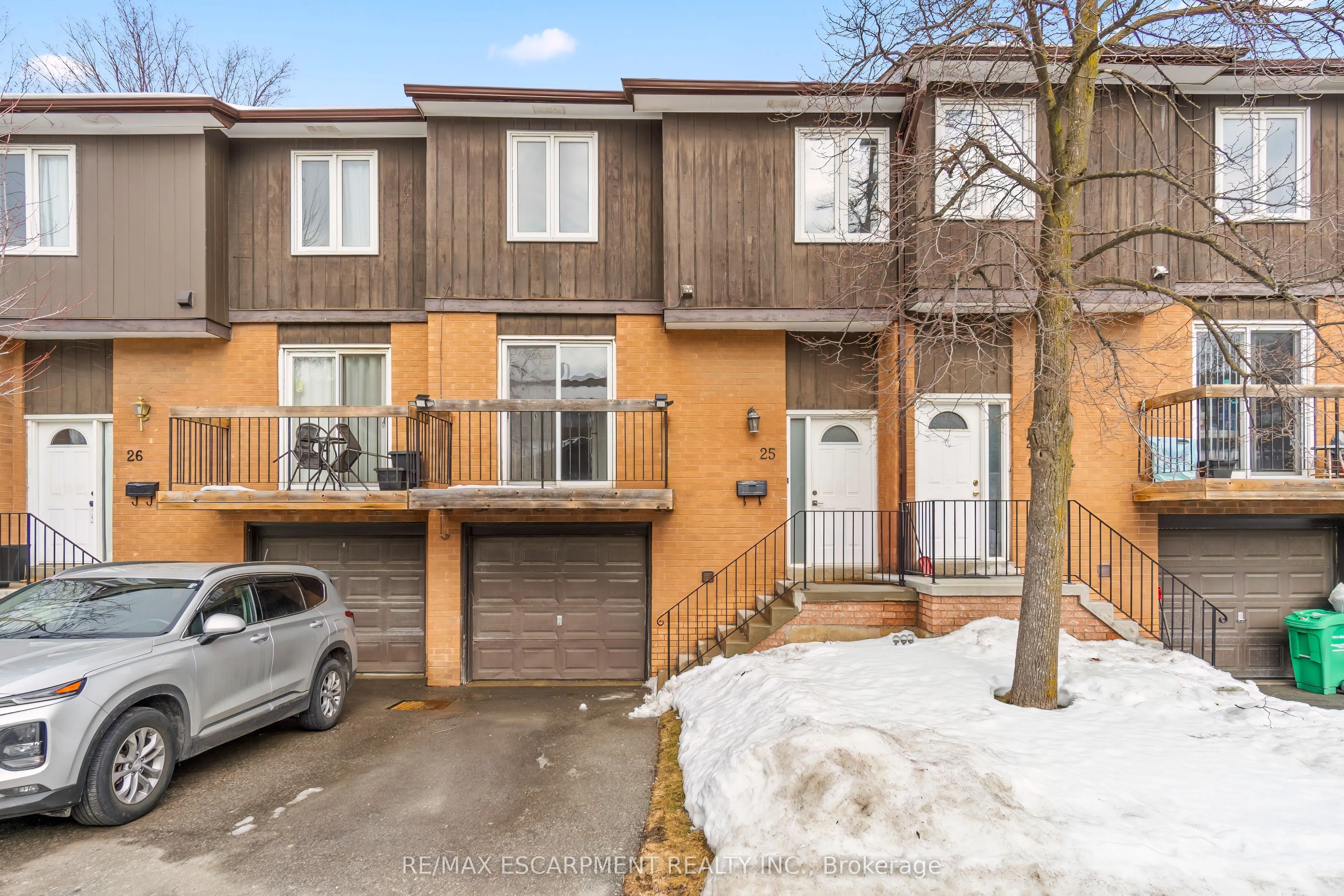 750 Burnhamthorpe Road E, #25