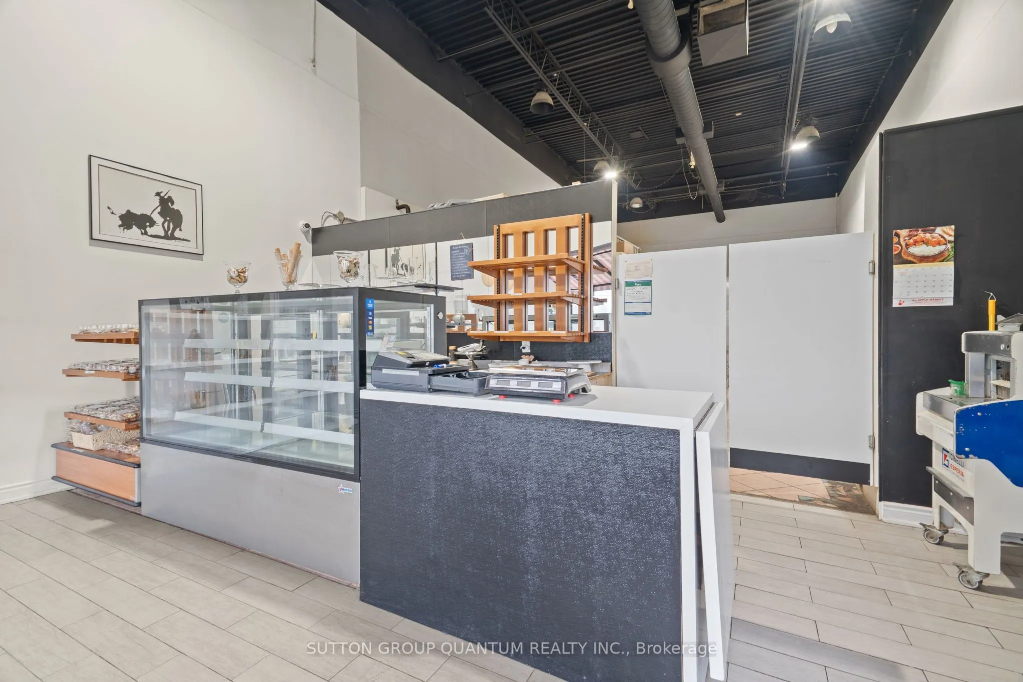 2555 Dixie Road, #6
