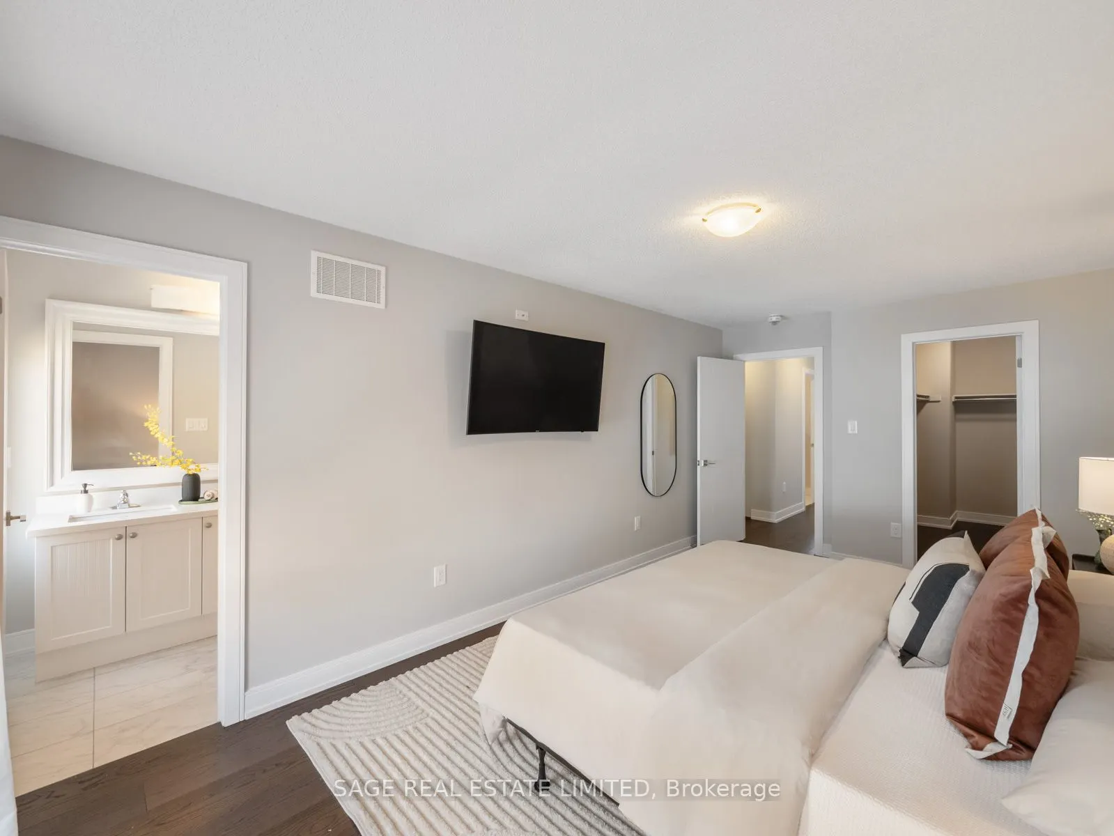 608 Mermaid Crescent