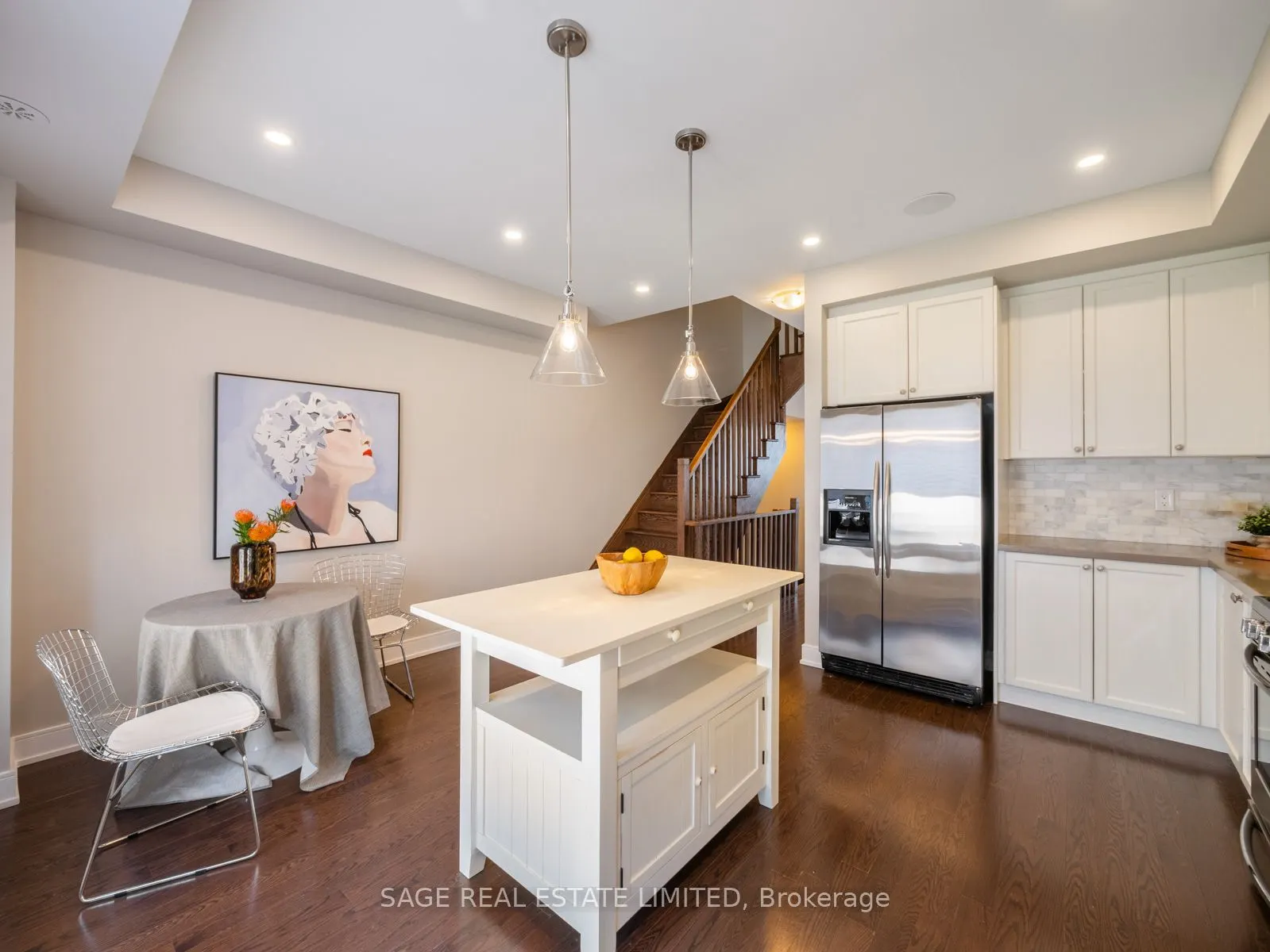 608 Mermaid Crescent