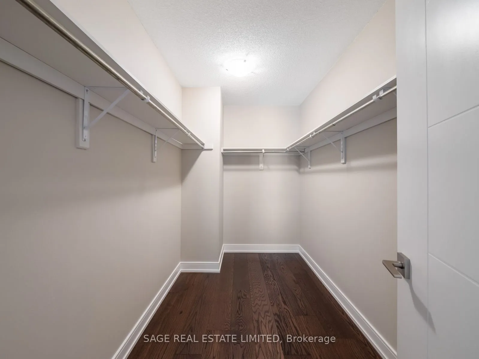 608 Mermaid Crescent