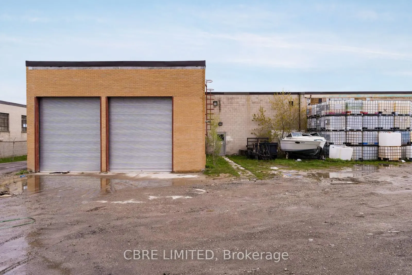 25 Racine Road