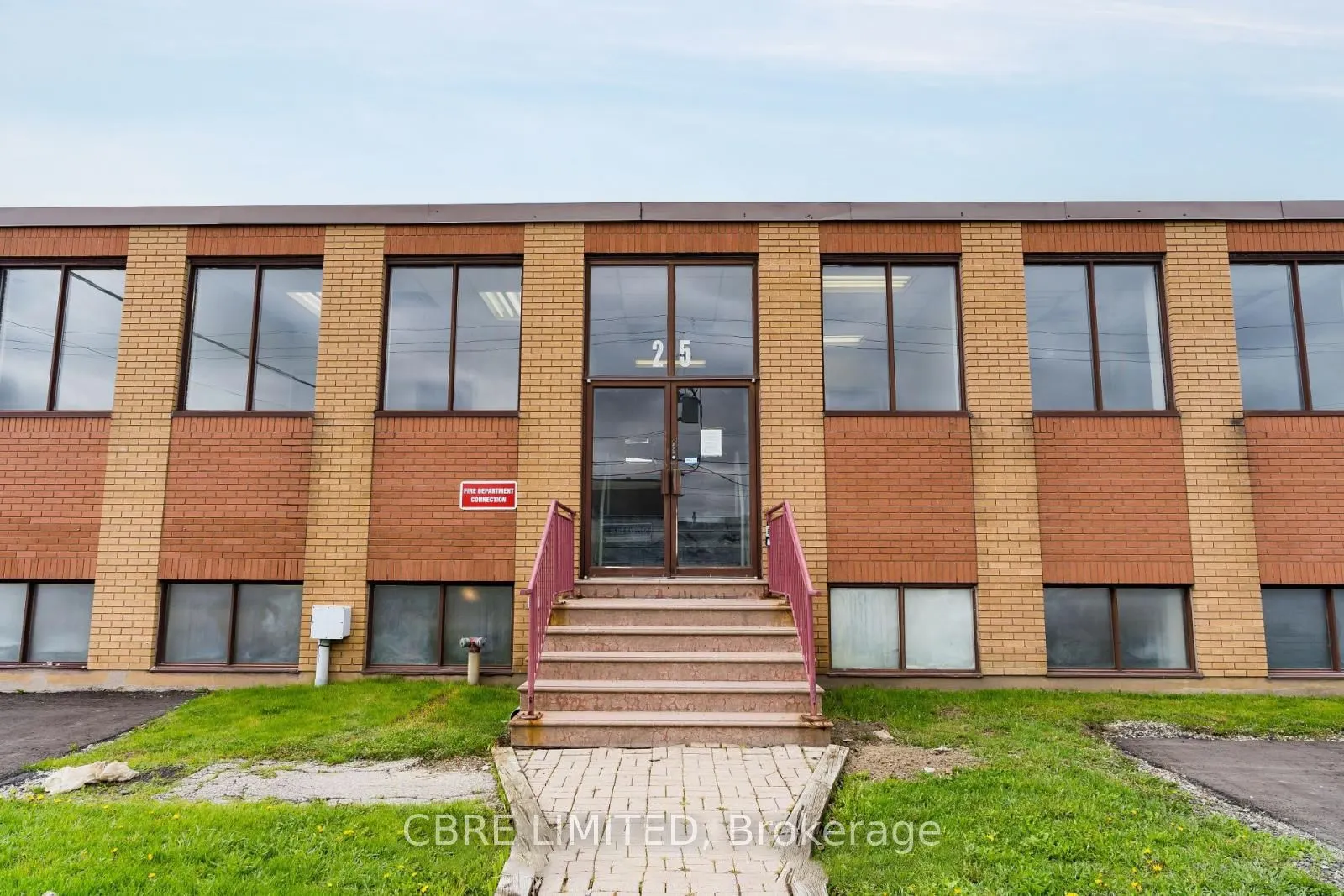 25 Racine Road