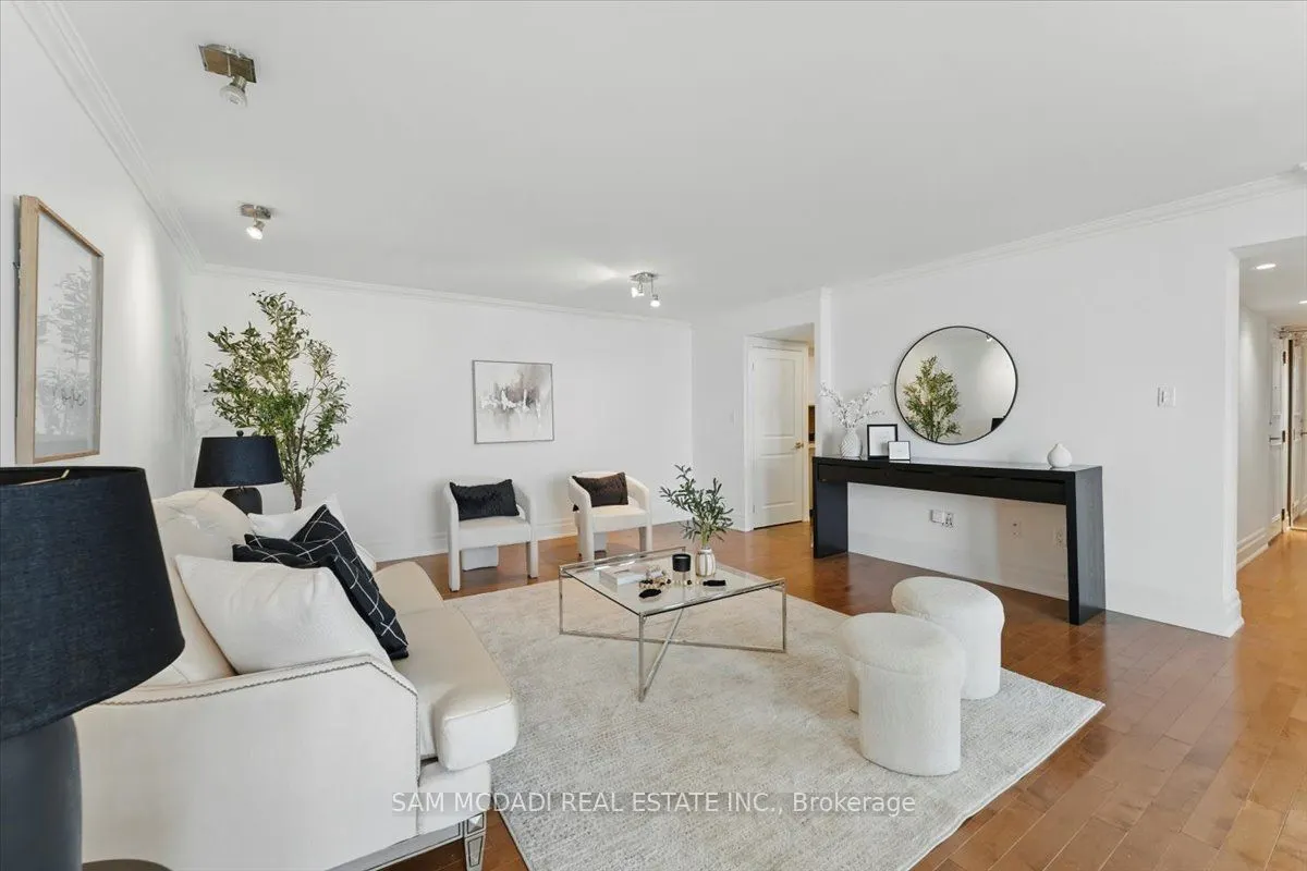 2045 Lake Shore Boulevard W #1605