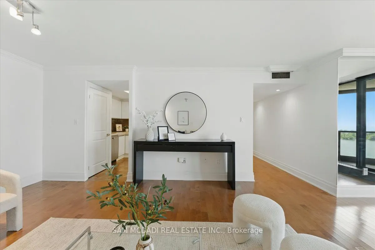 2045 Lake Shore Boulevard W #1605