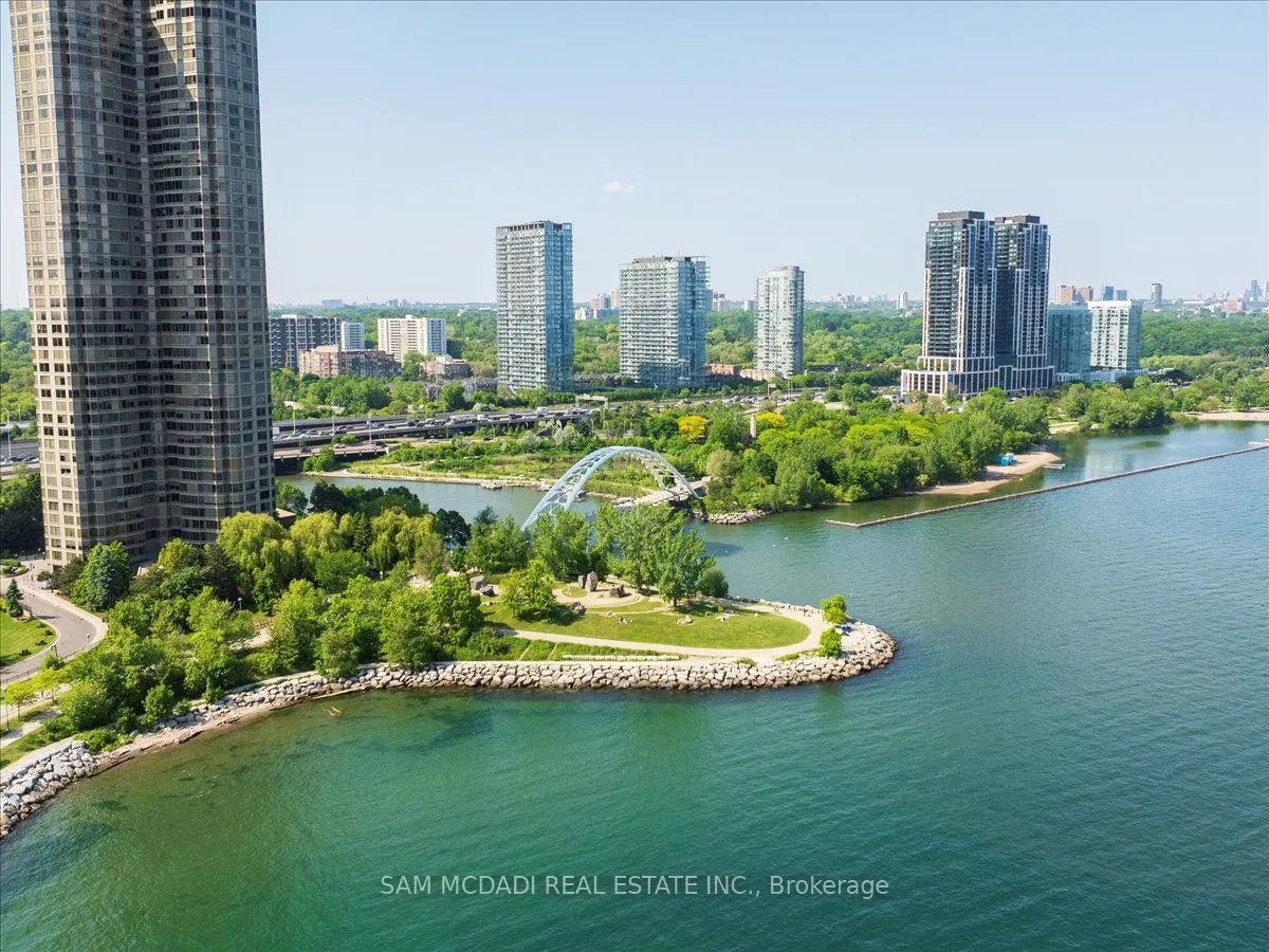 2045 Lake Shore Boulevard W #1605