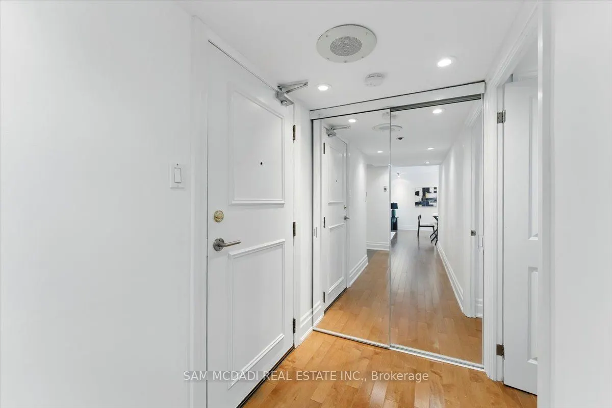 2045 Lake Shore Boulevard W #1605