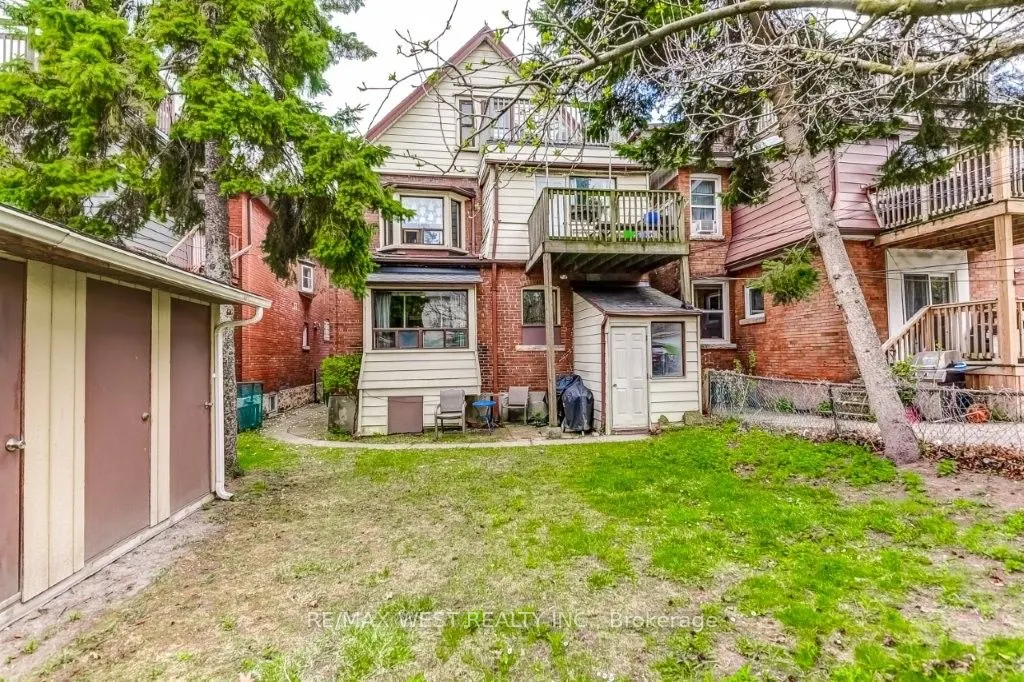 413 Parkside Drive