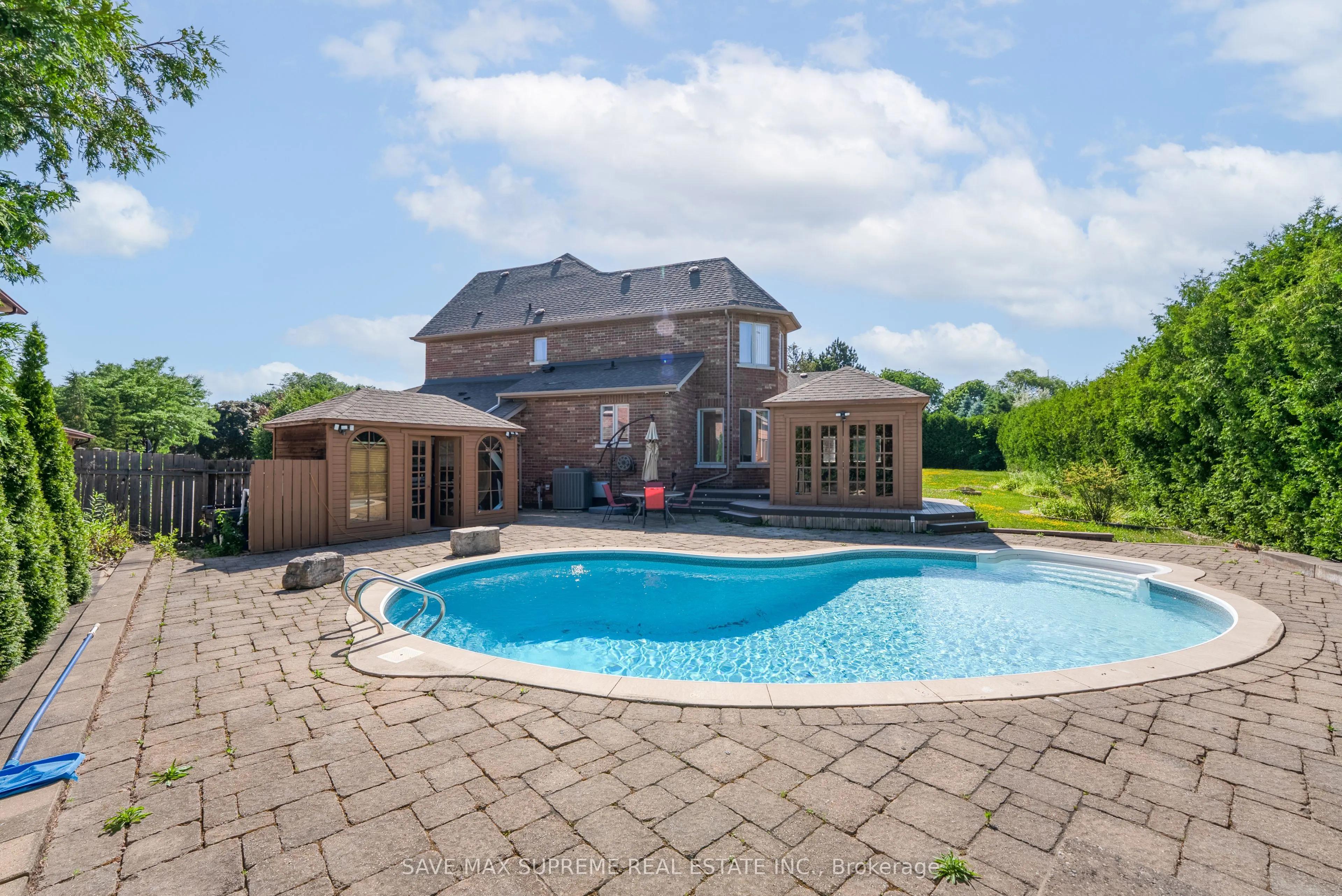 2489 Olinda Court