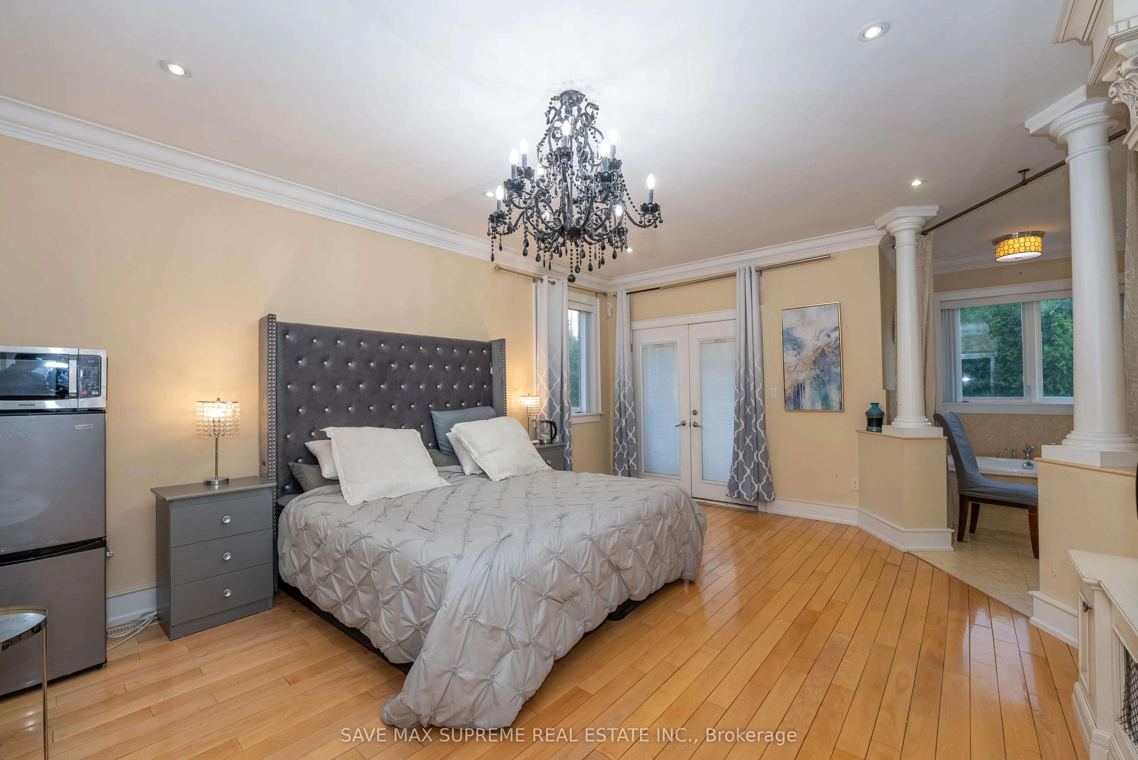 2489 Olinda Court