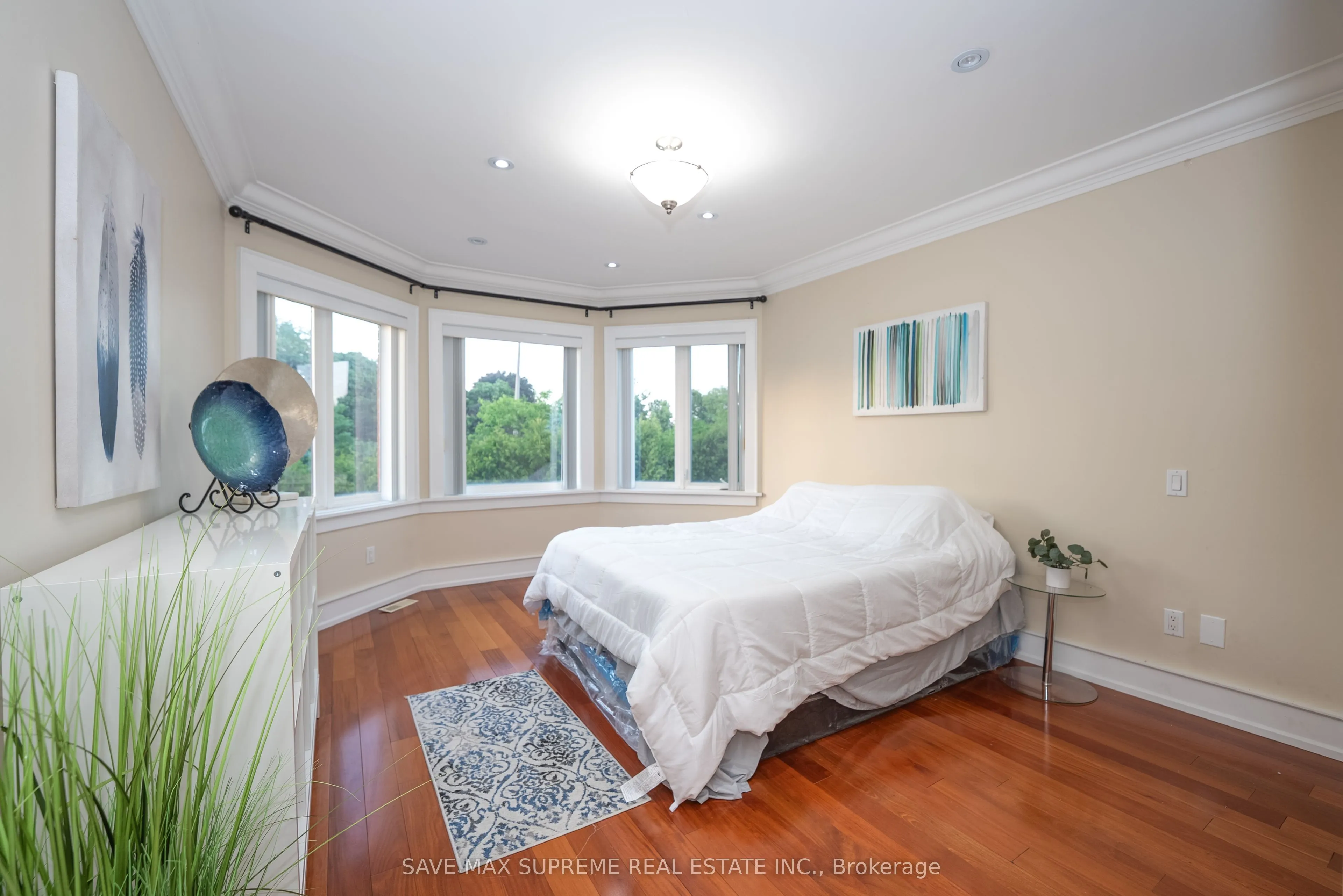 2489 Olinda Court