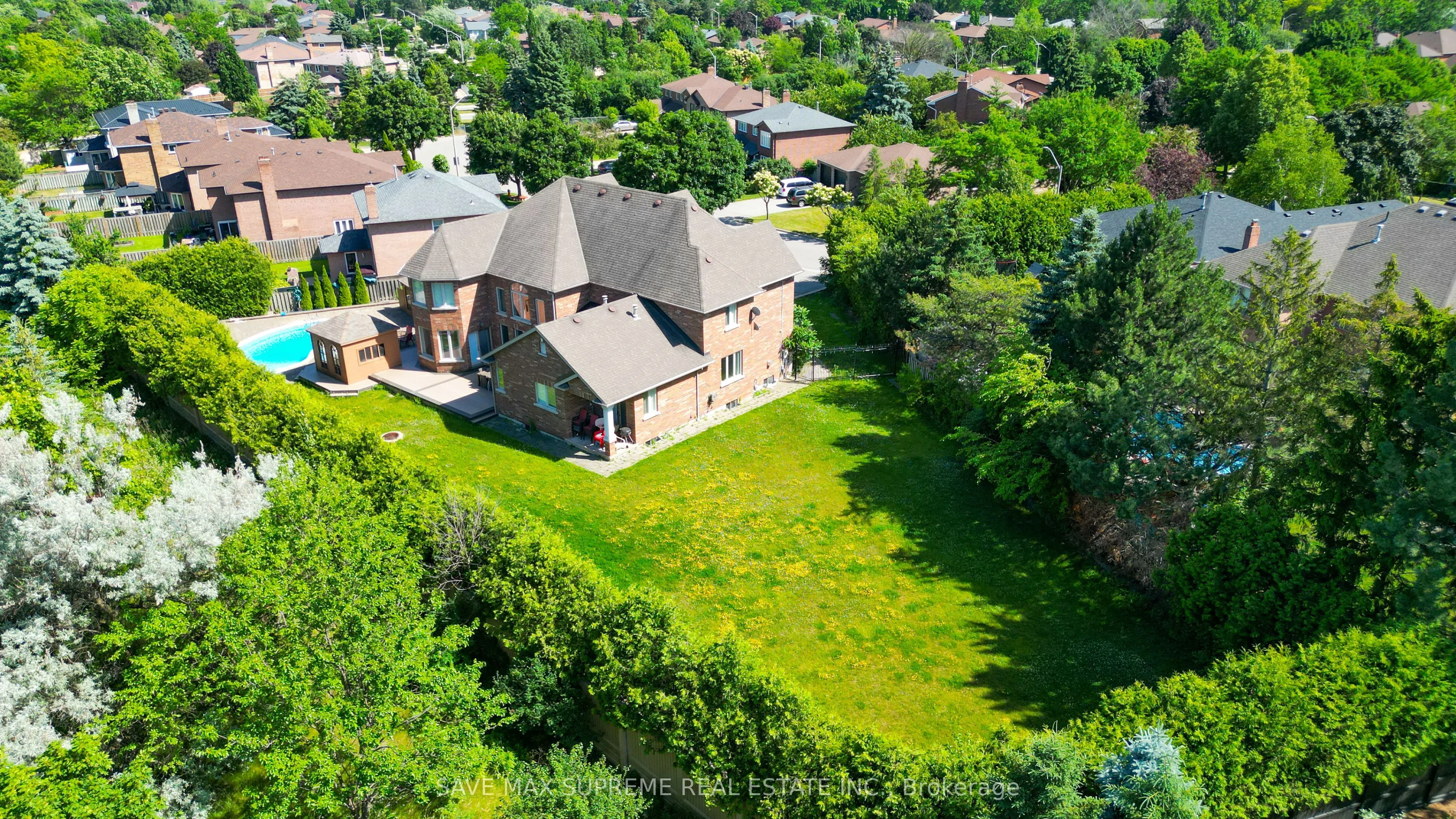 2489 Olinda Court