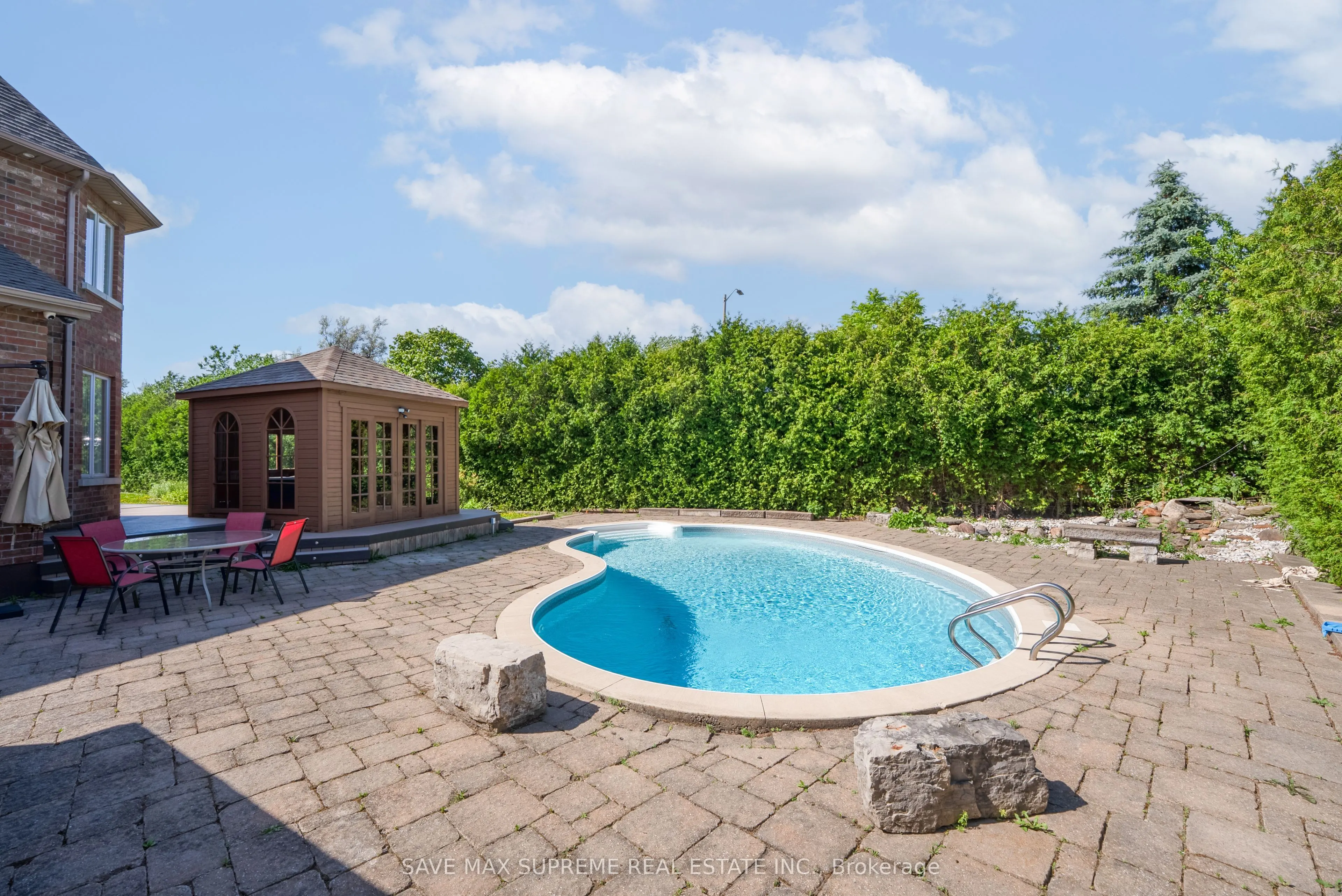2489 Olinda Court