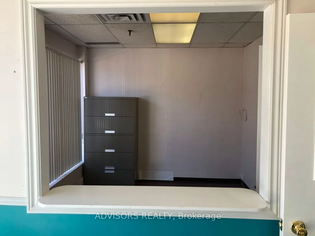 1140 Burnhamthorpe Road W, #131