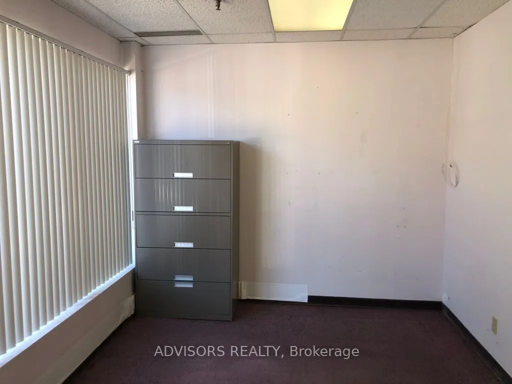 1140 Burnhamthorpe Road W, #131