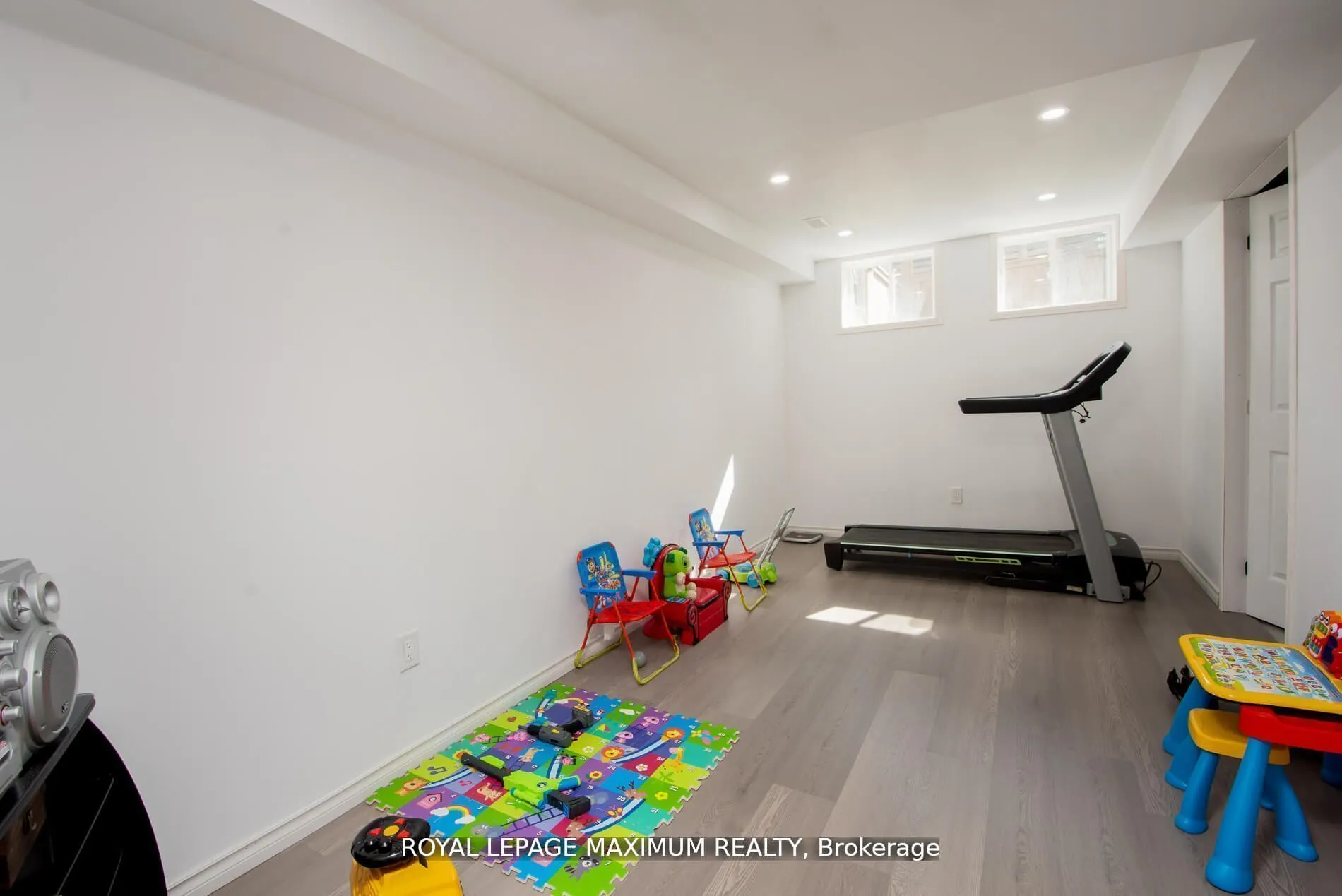 31 Townline, #8