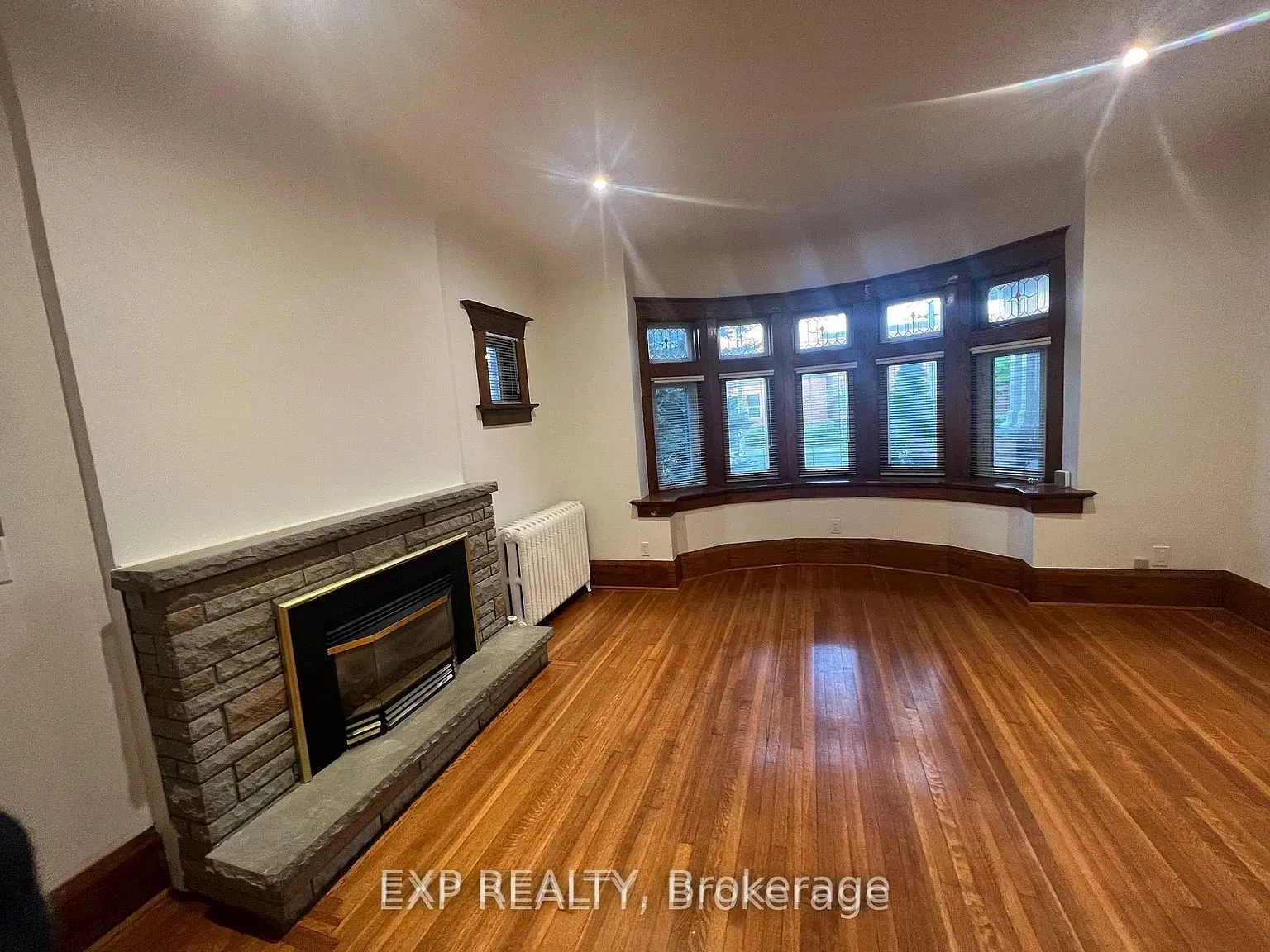 174 Evelyn Avenue, #Main