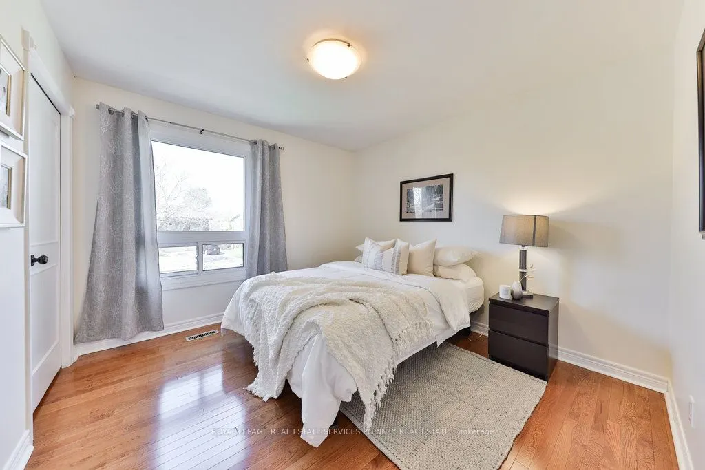 1432 Bridgestone Lane