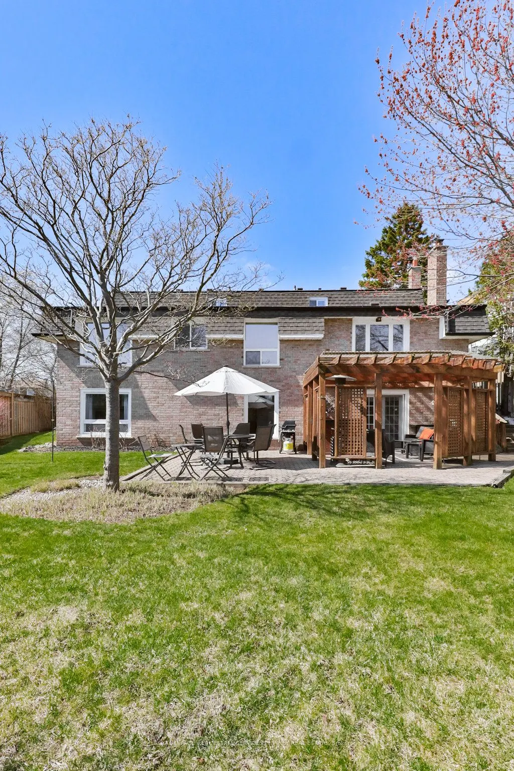 1432 Bridgestone Lane