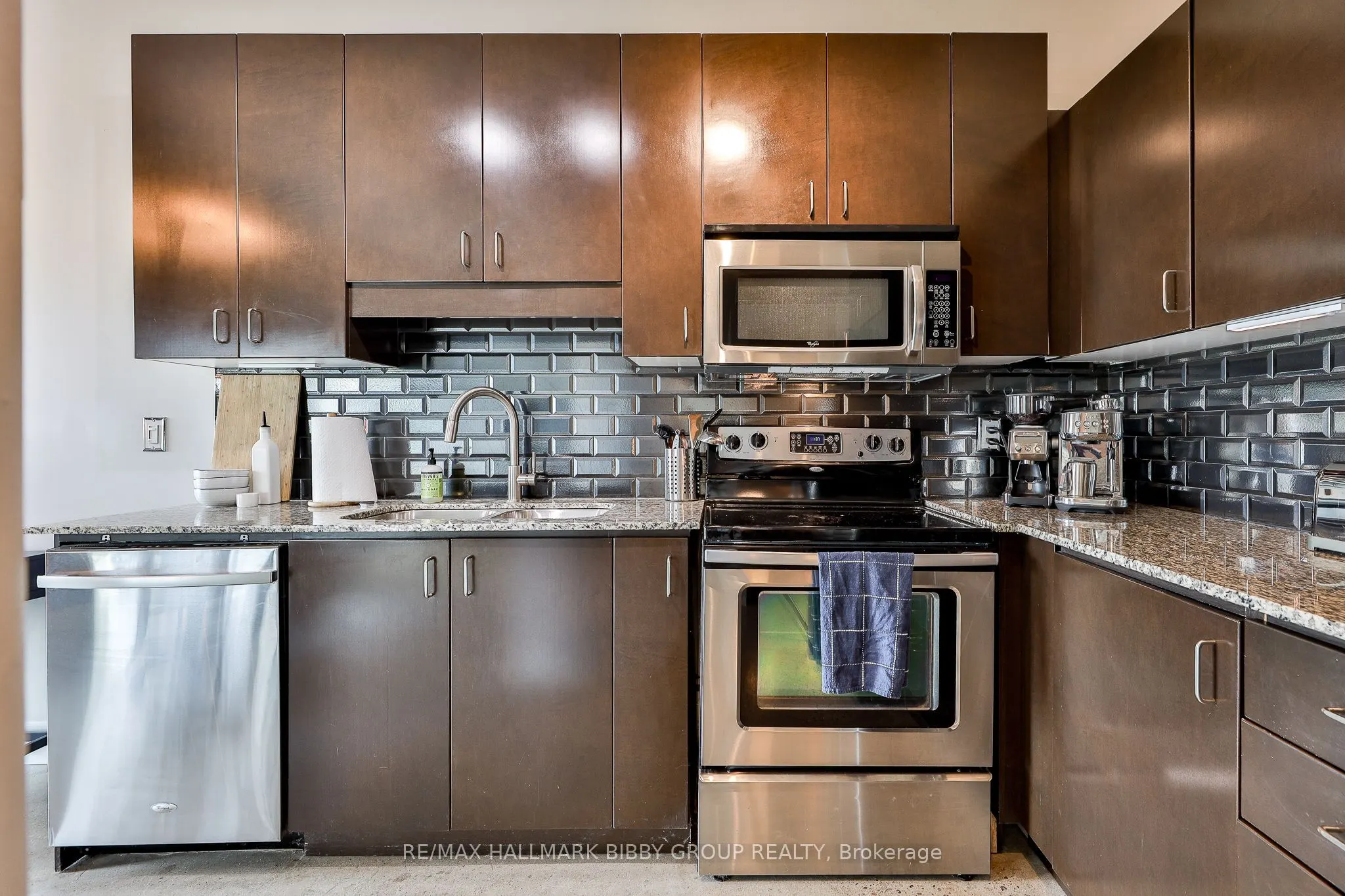 2 Fieldway Road, #505