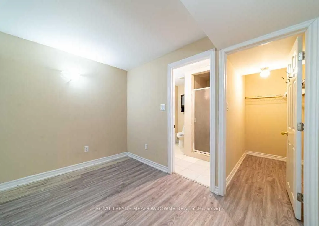1036 Yates Drive