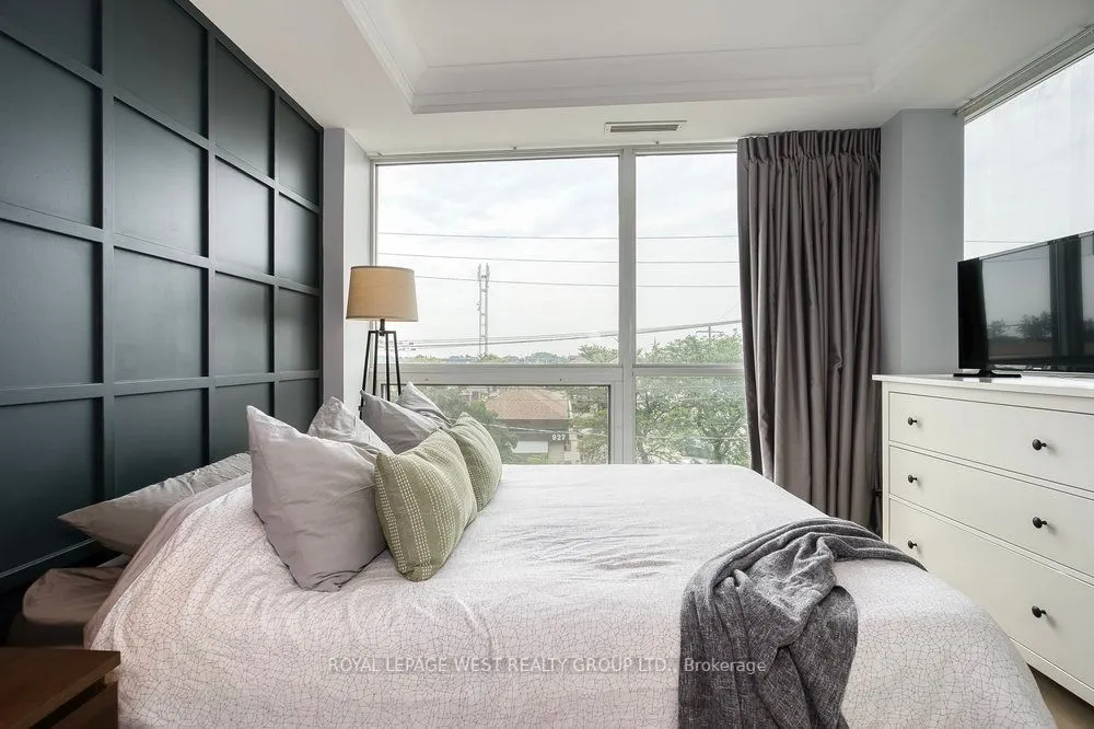 51 Lady Bank Road, #301