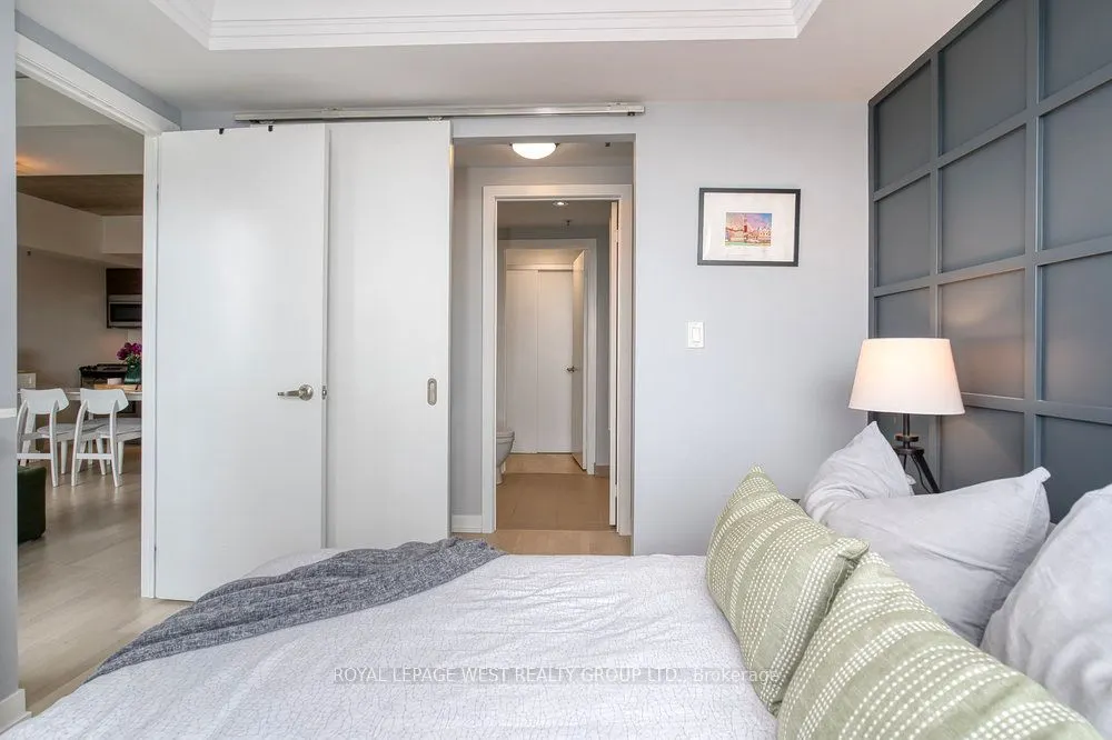 51 Lady Bank Road, #301