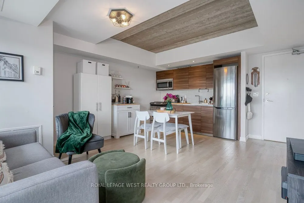51 Lady Bank Road, #301