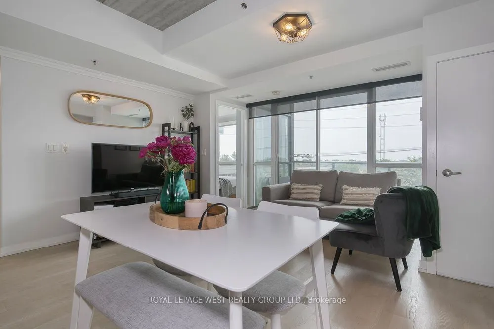 51 Lady Bank Road, #301