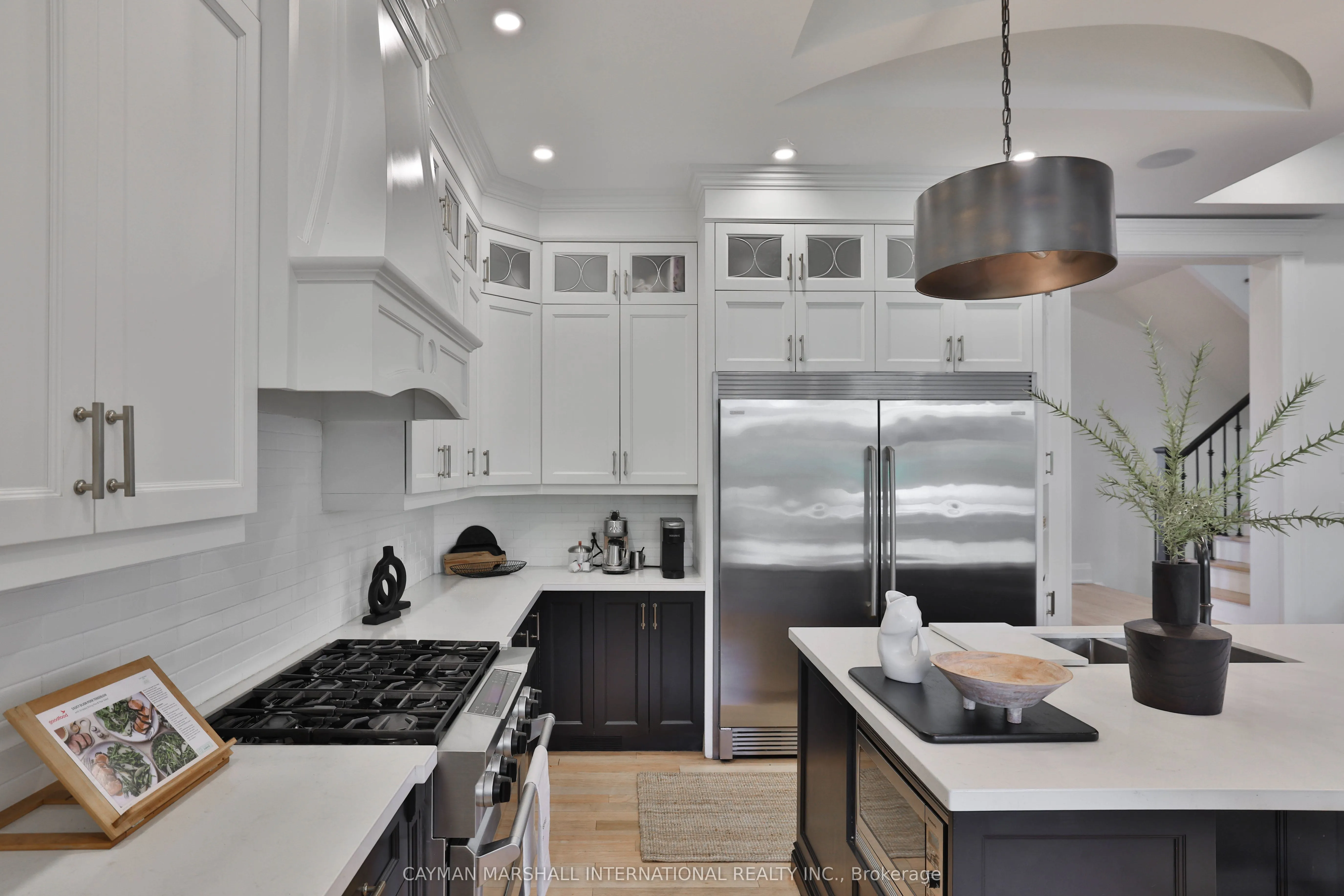 43 Mississauga Road S