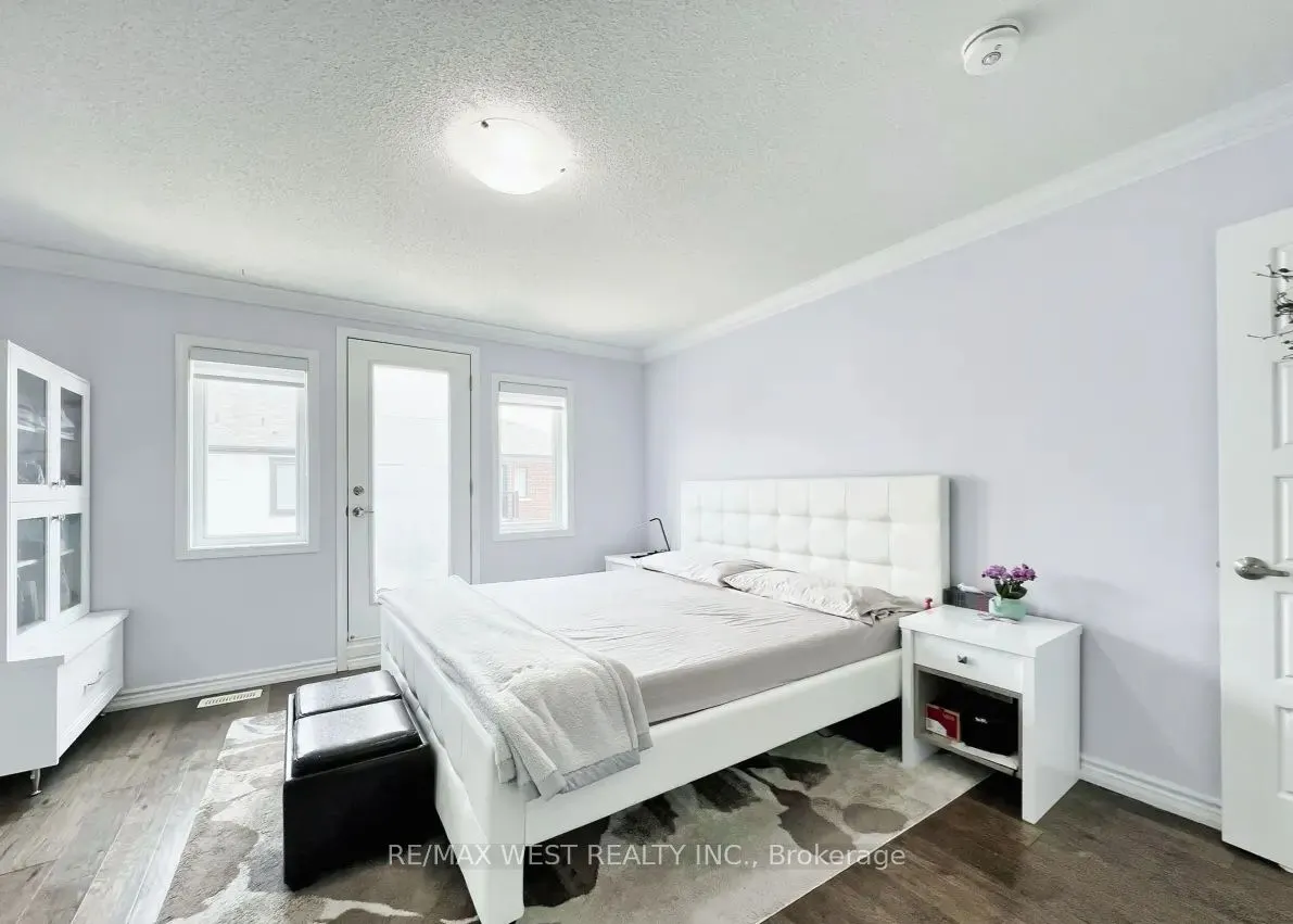 975 Whitlock Avenue #20