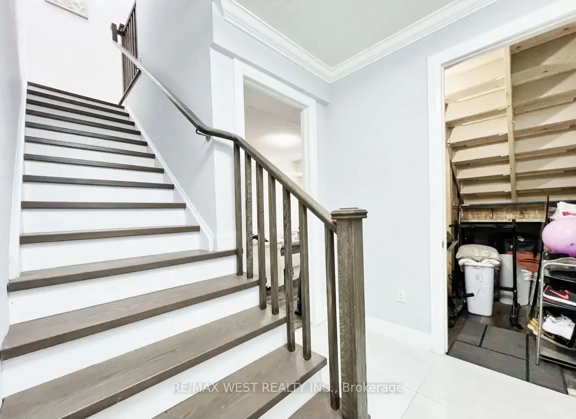 975 Whitlock Avenue #20