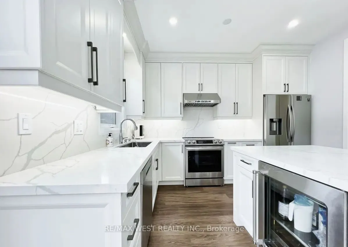 975 Whitlock Avenue #20