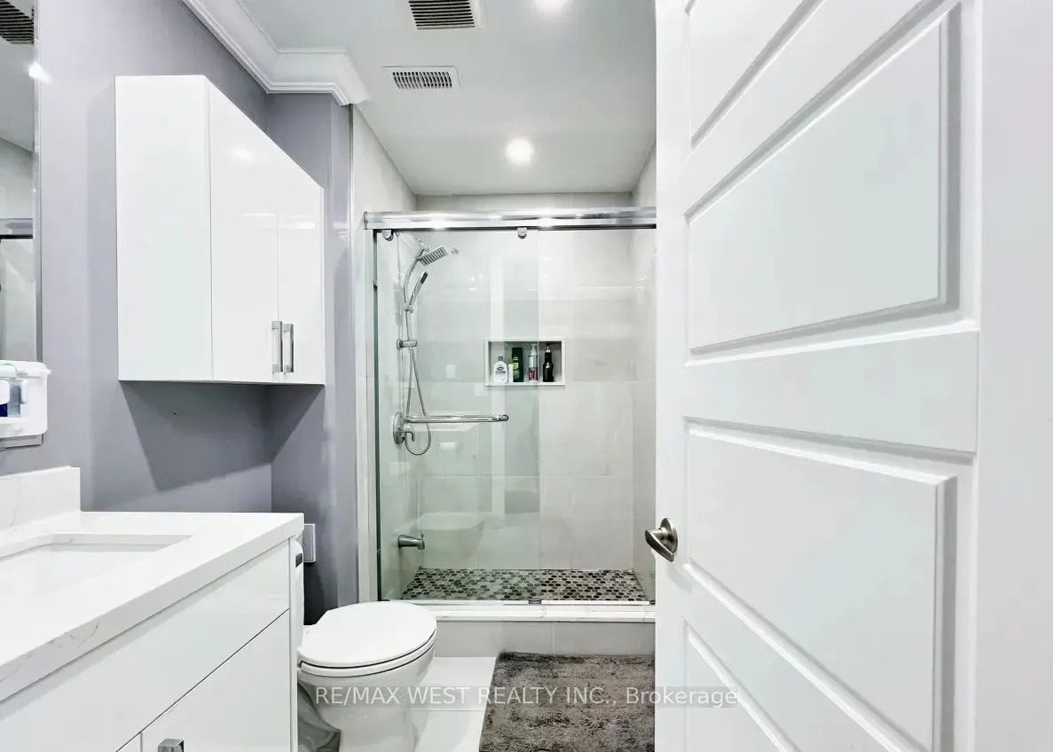 975 Whitlock Avenue #20