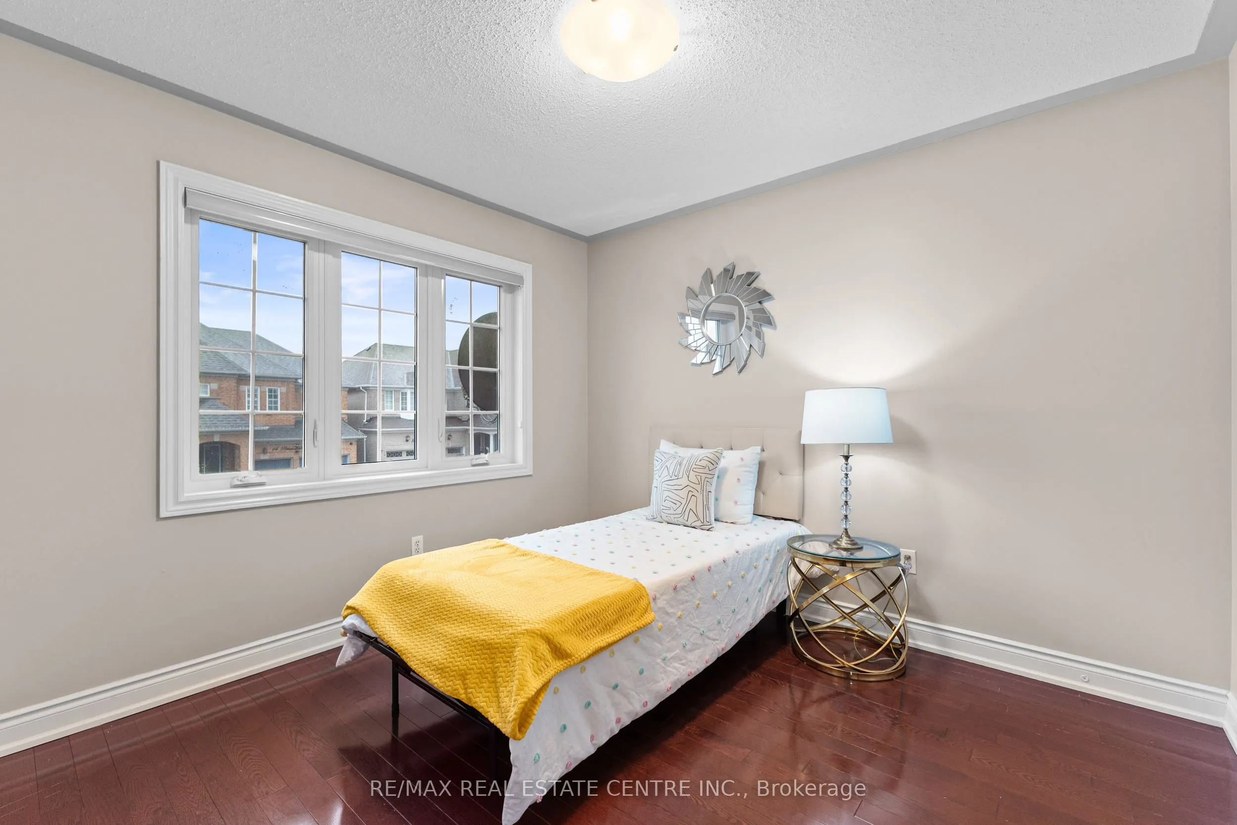 11 Briardale Road