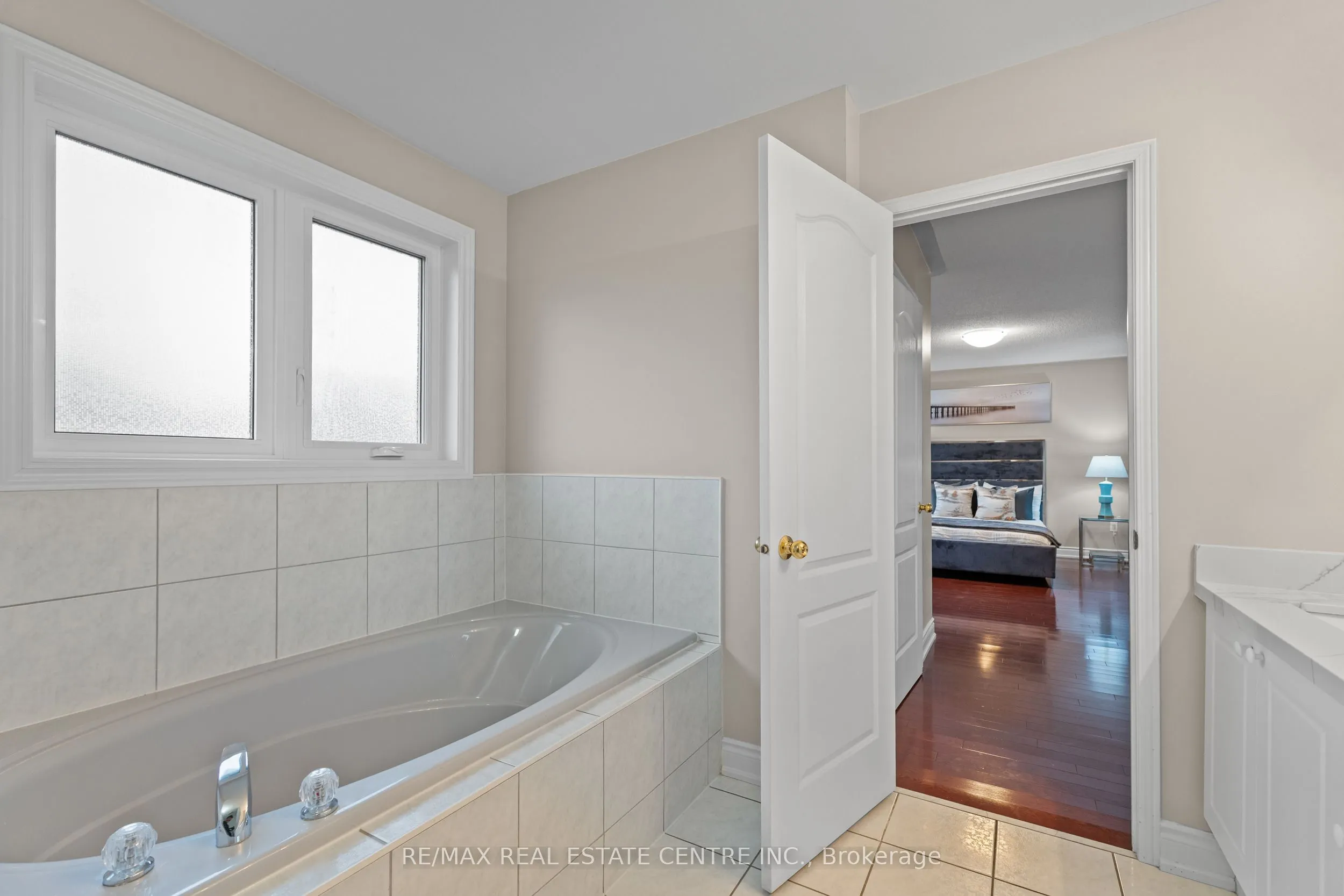 11 Briardale Road
